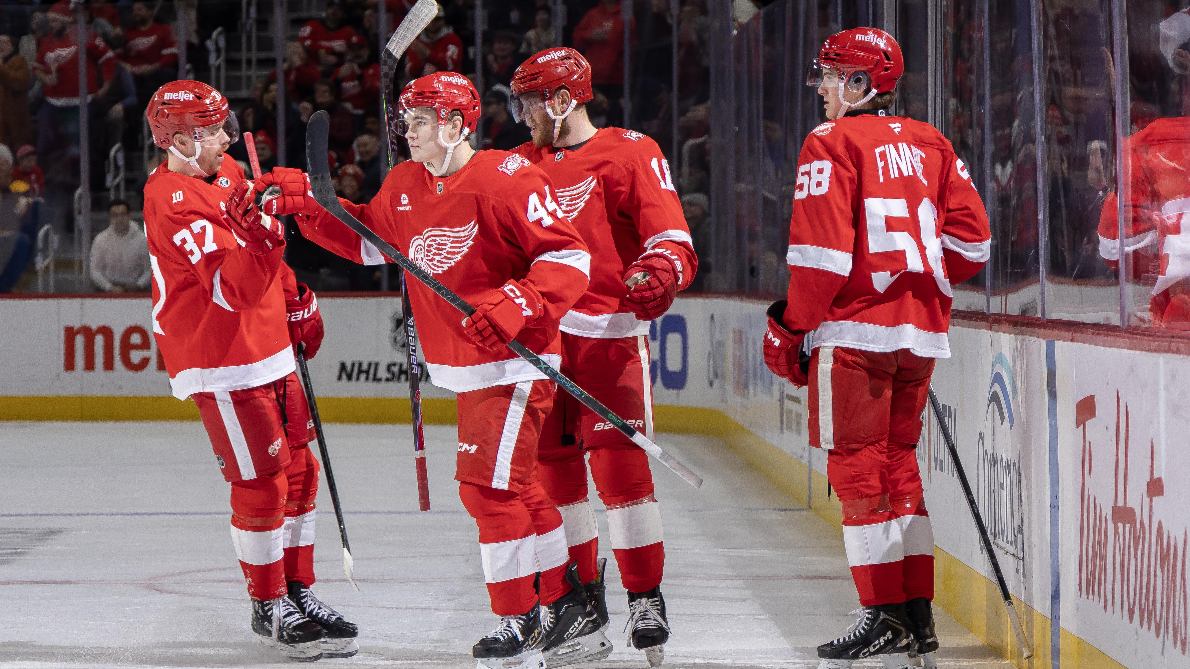 Ottawa Senators v Detroit Red Wings