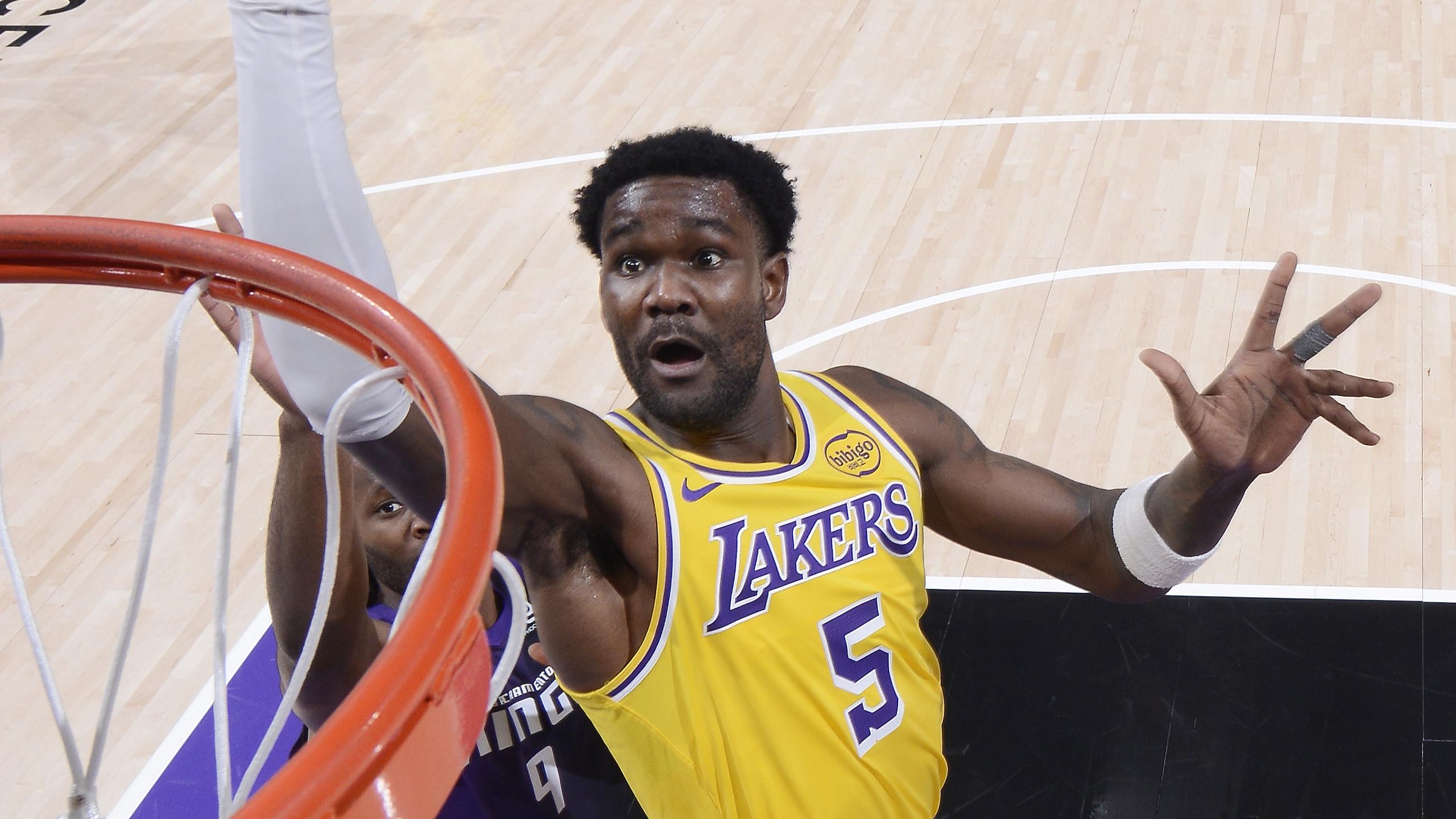 Houston Rockets v Sacramento Kings