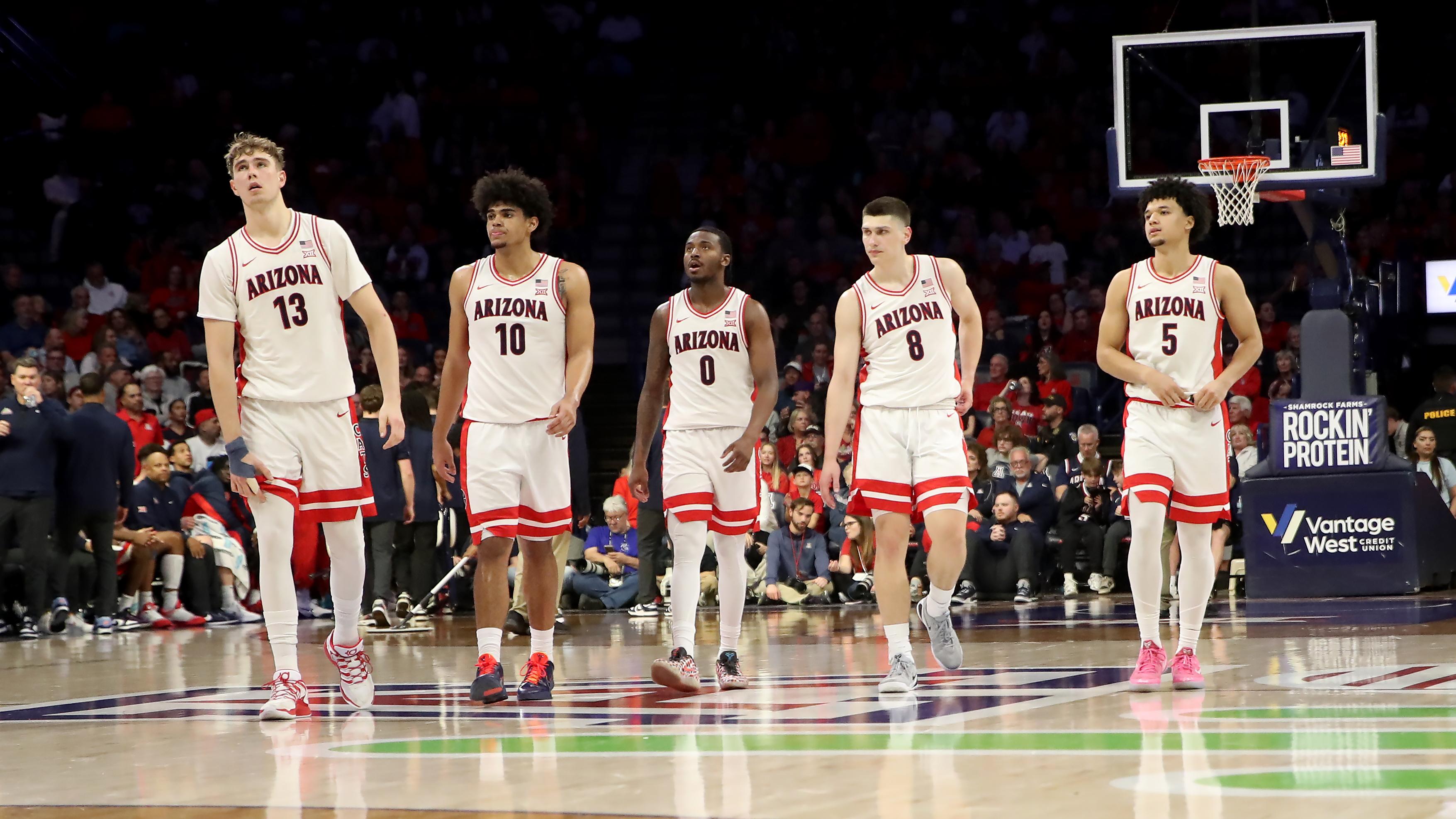 COLLEGE BASKETBALL: JAN 21 Cincinnati at Arizona