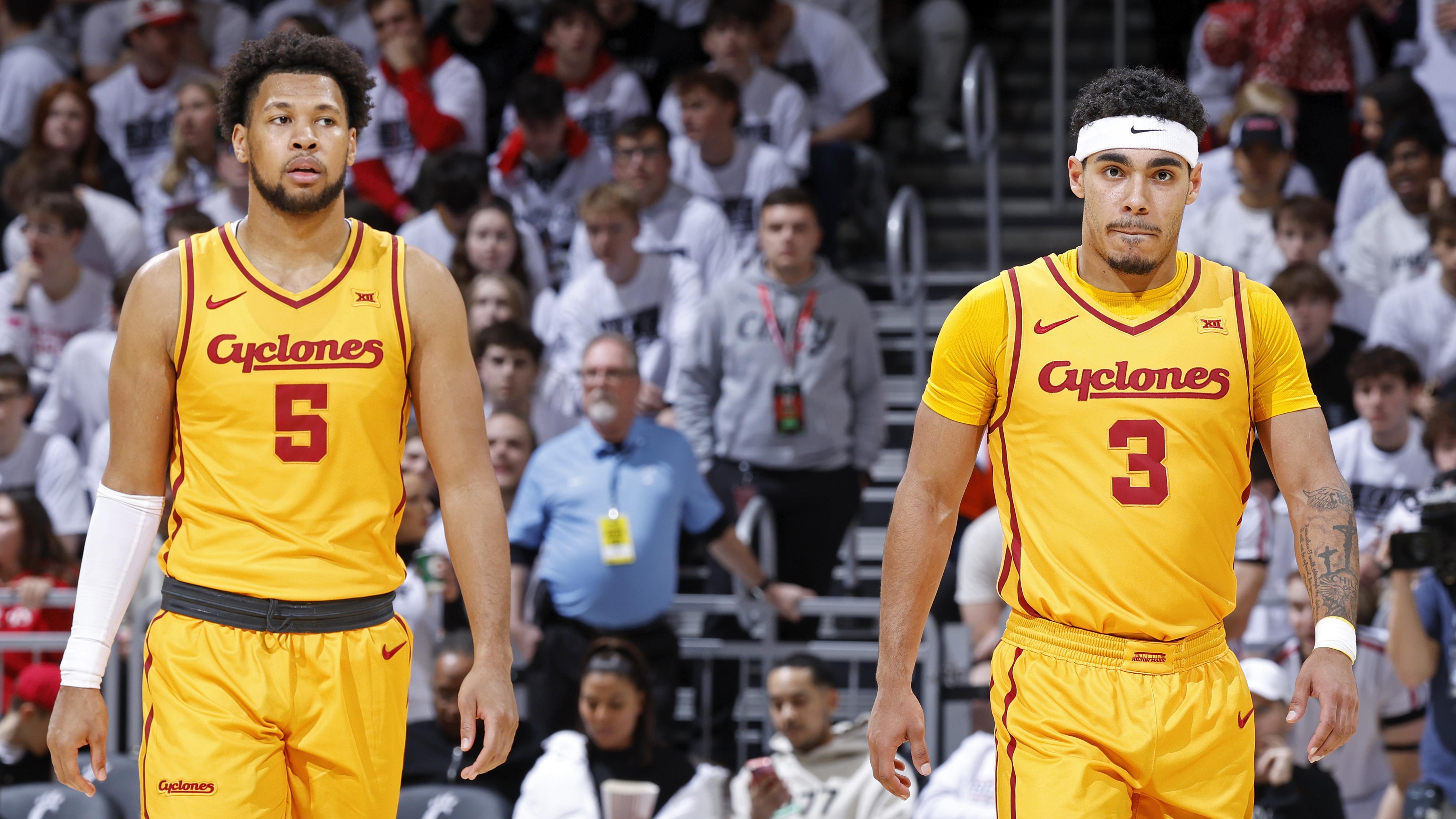 COLLEGE BASKETBALL: JAN 17 Iowa State at Cincinnati COLLEGE BASKETBALL: JAN 17 Iowa State at Cincinnati