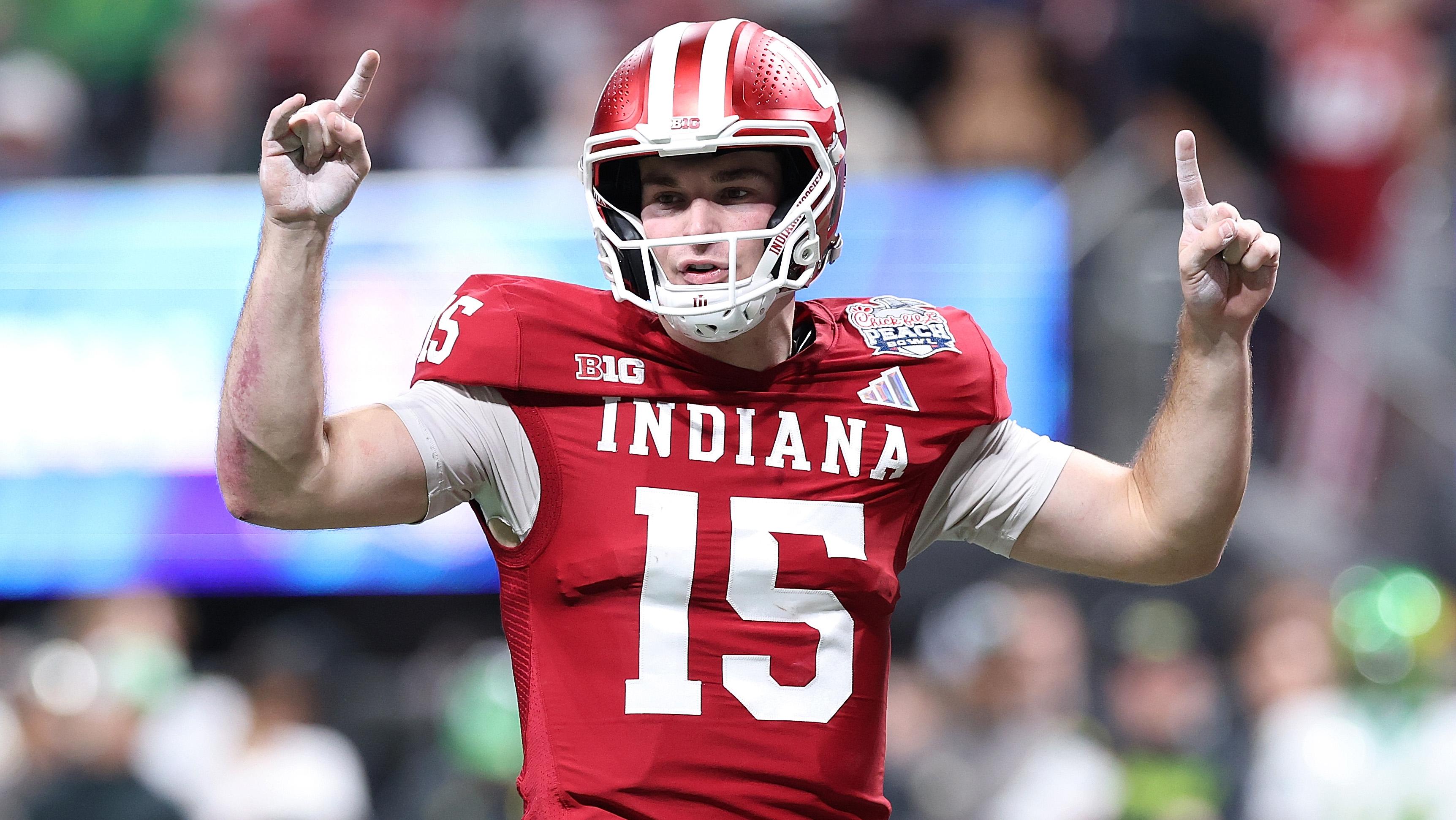 College Football Playoff Semifinal - Chick-fil-A Peach Bowl: Oregon v Indiana