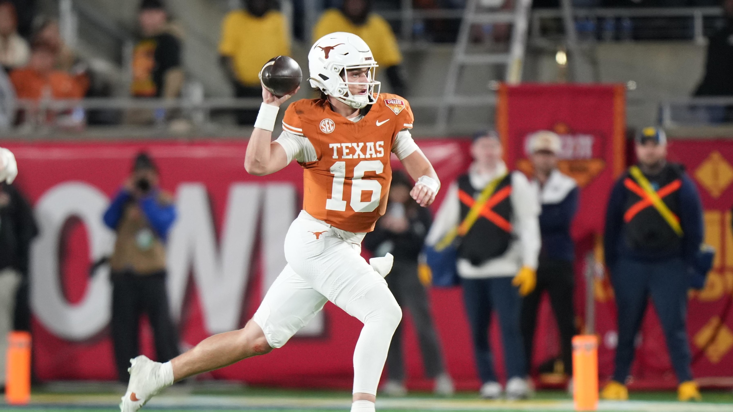 COLLEGE FOOTBALL: DEC 31 Cheez-It Citrus Bowl Michigan vs Texas