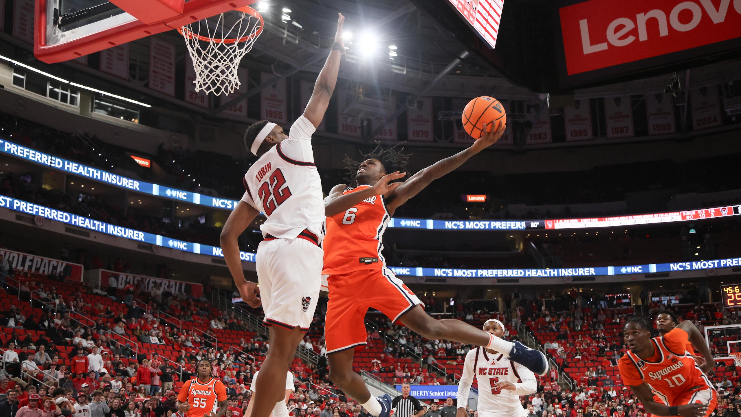 COLLEGE BASKETBALL: JAN 27 Syracuse at NC State