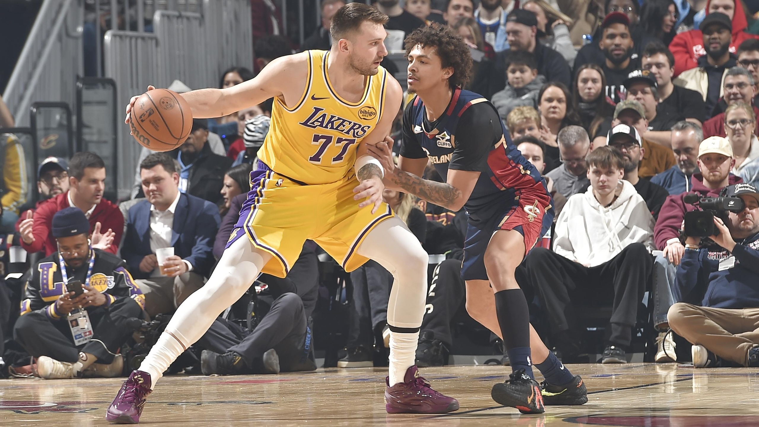 Los Angeles Lakers v Cleveland Cavaliers