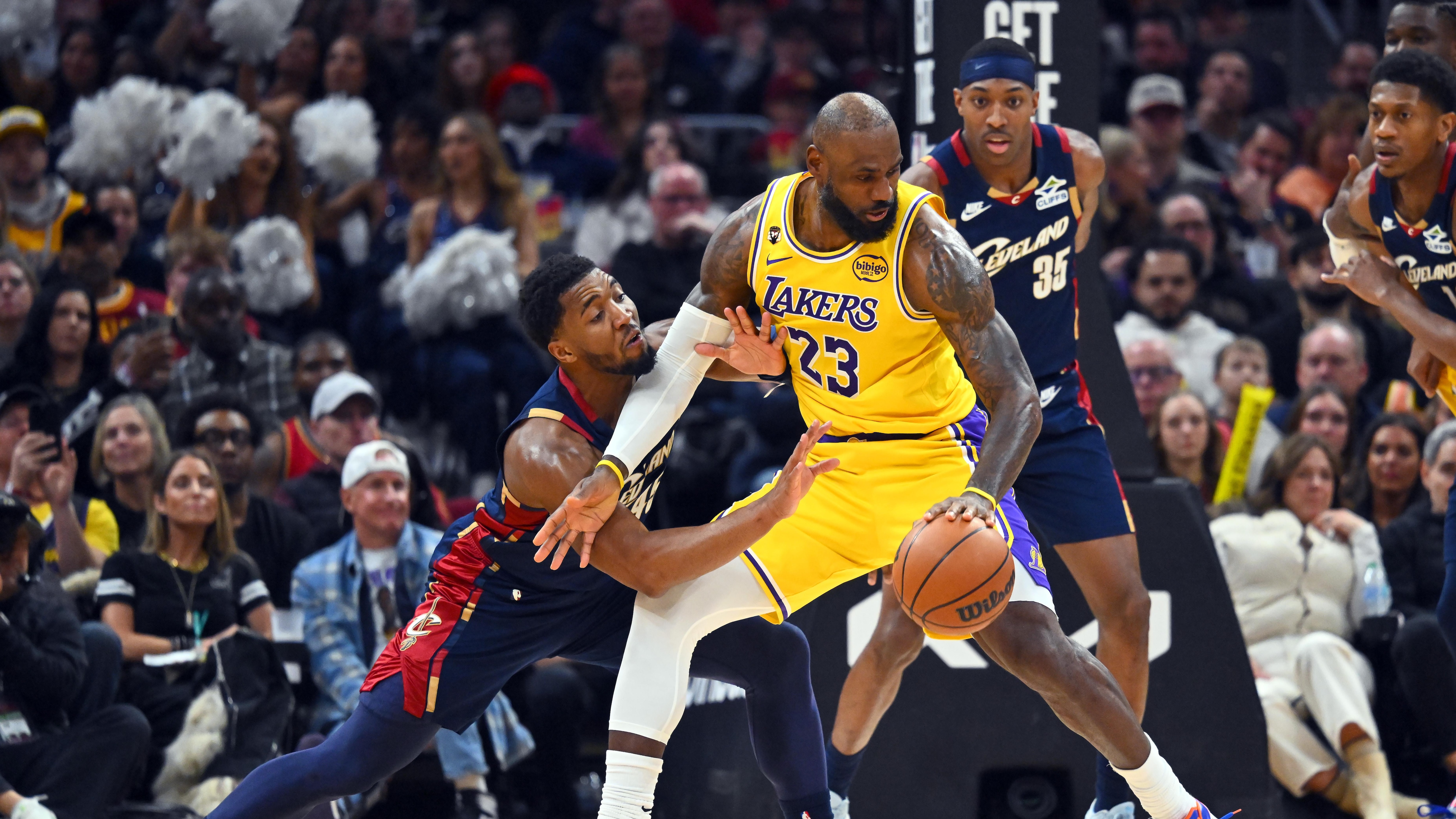 Los Angeles Lakers v Cleveland Cavaliers