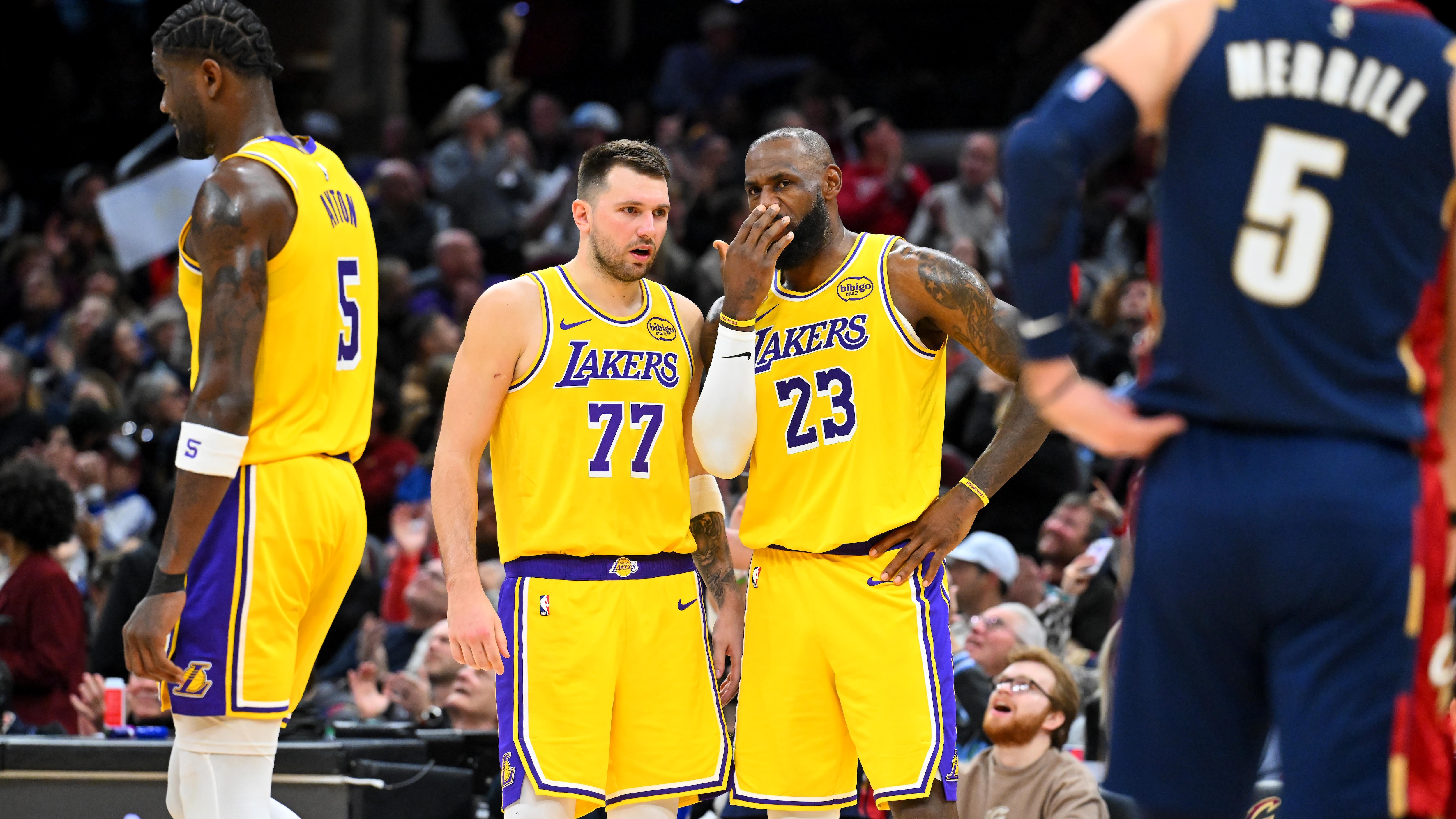 Los Angeles Lakers v Cleveland Cavaliers