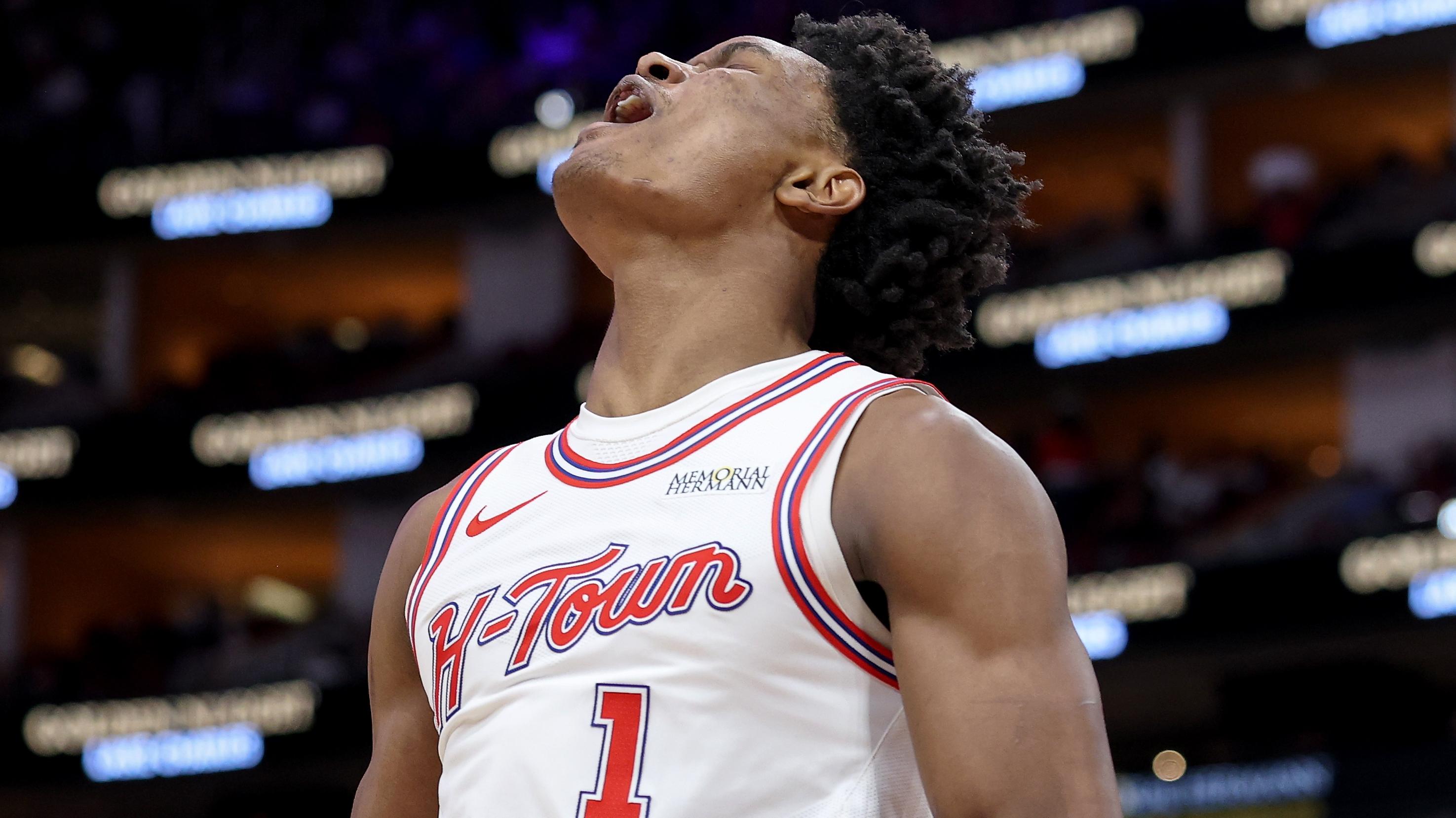 Dallas Mavericks v Houston Rockets