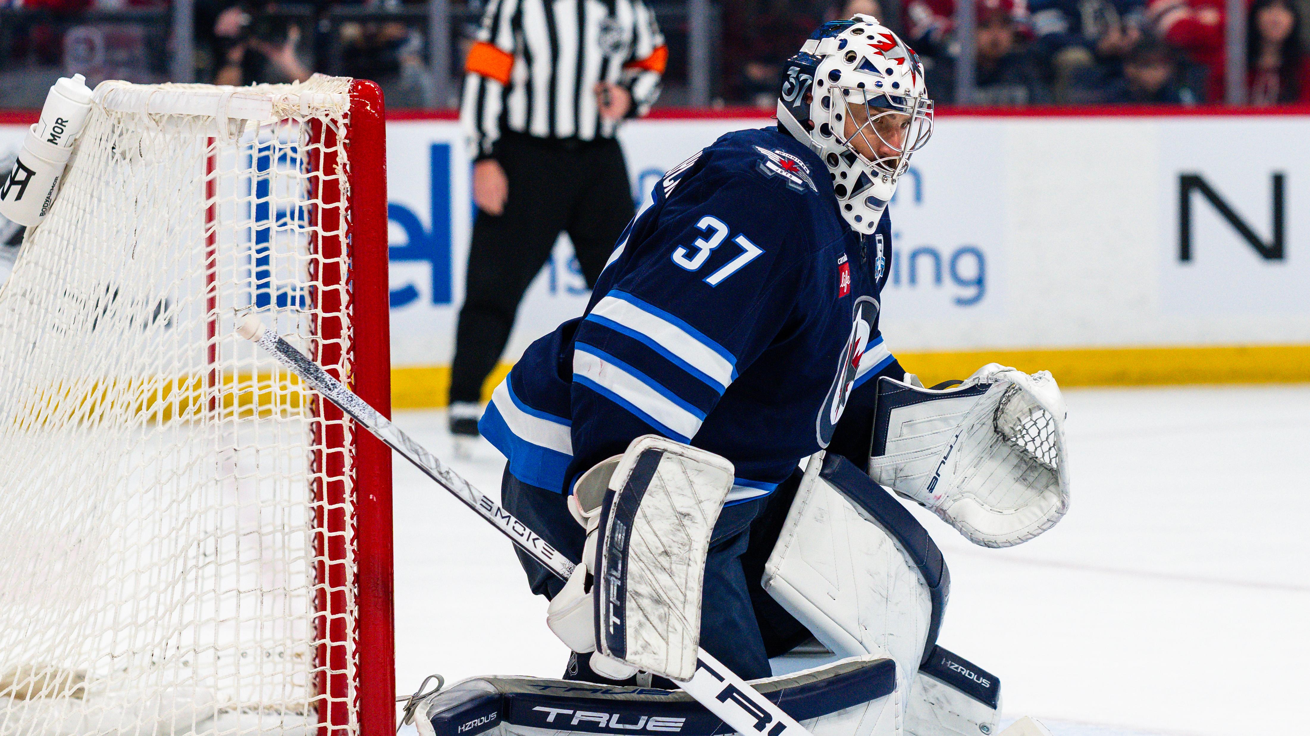 Montreal Canadiens v Winnipeg Jets