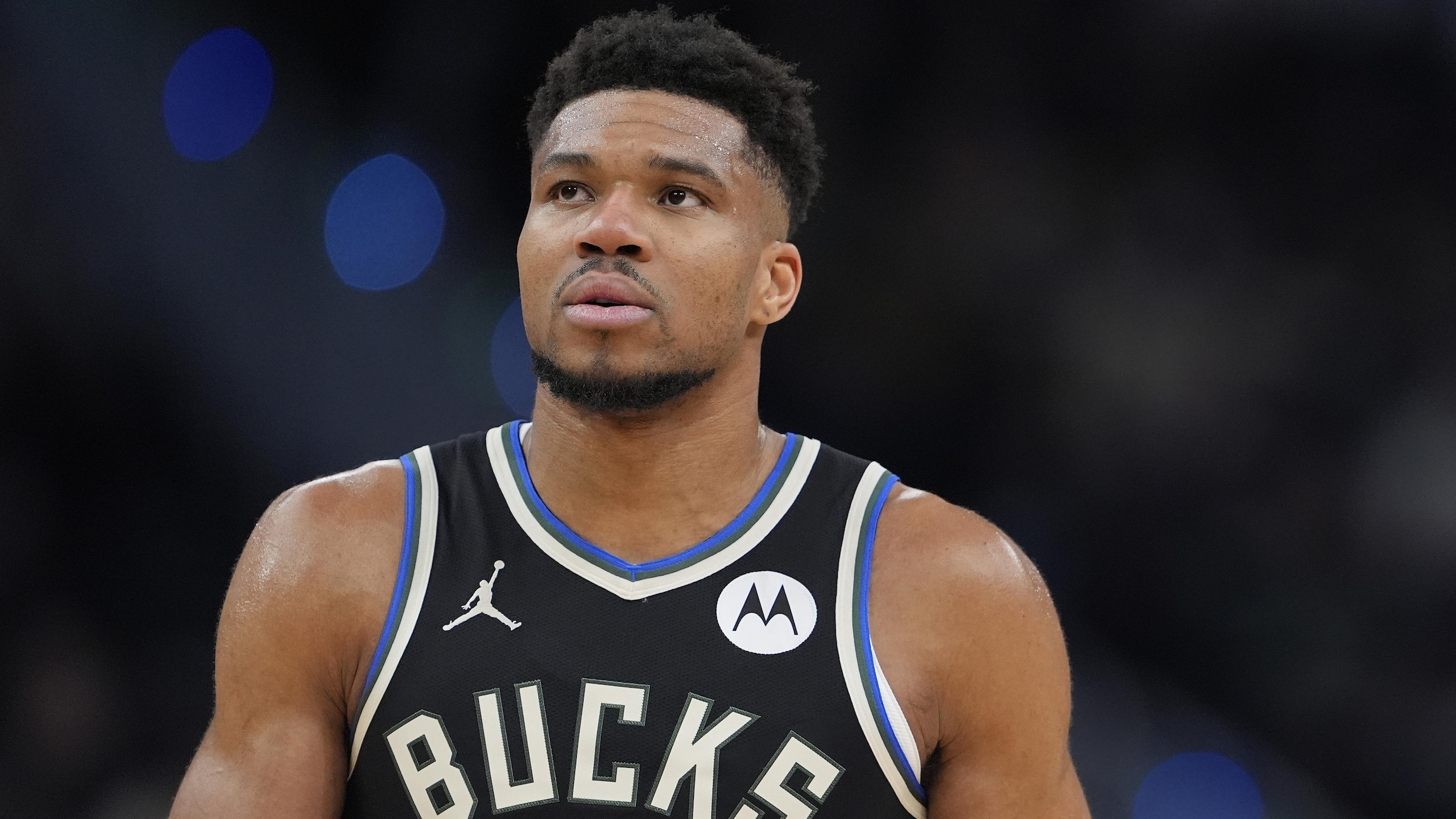 Denver Nuggets v Milwaukee Bucks