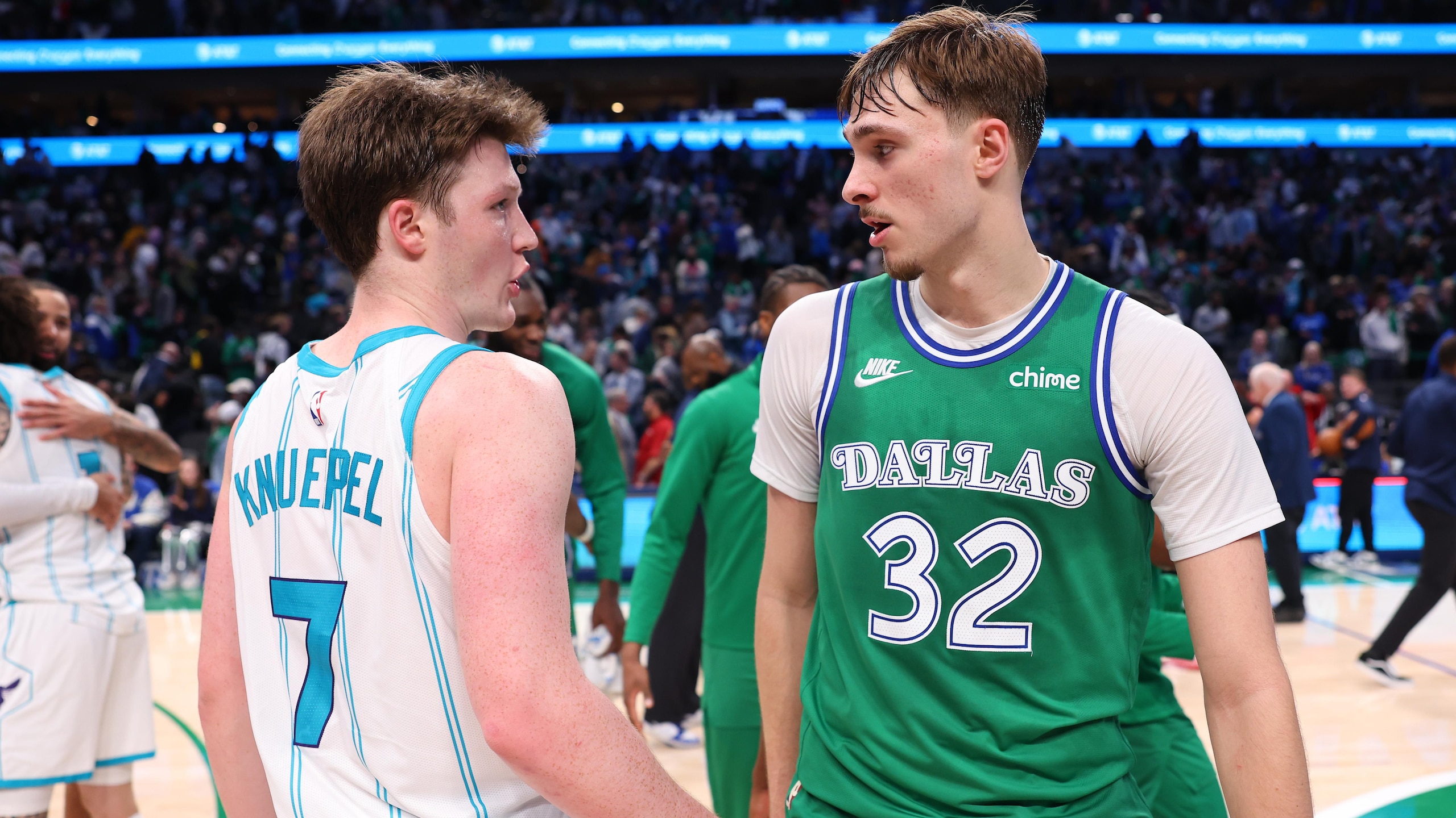 Charlotte Hornets v Dallas Mavericks