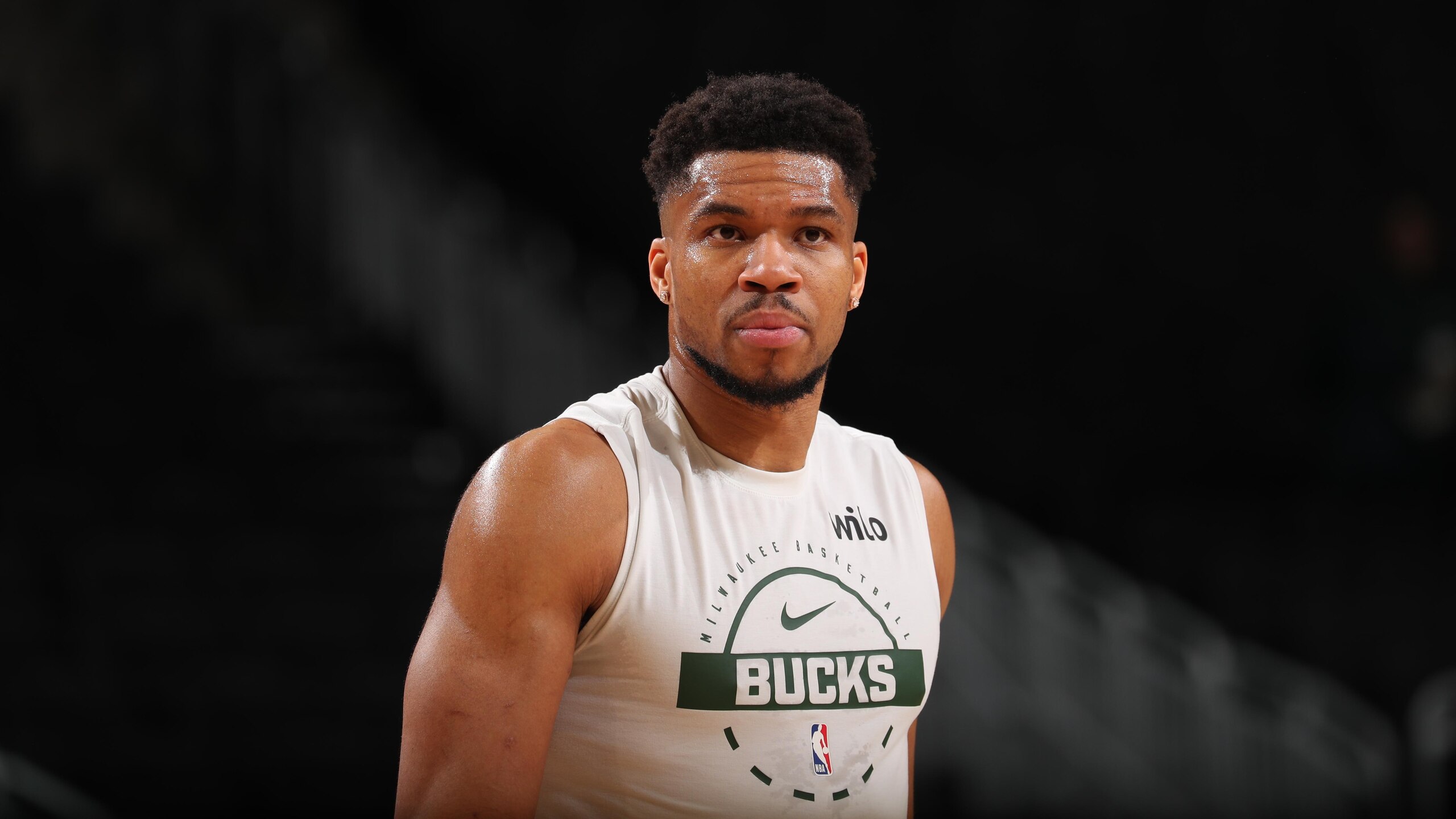 Indiana Pacers v Milwaukee Bucks