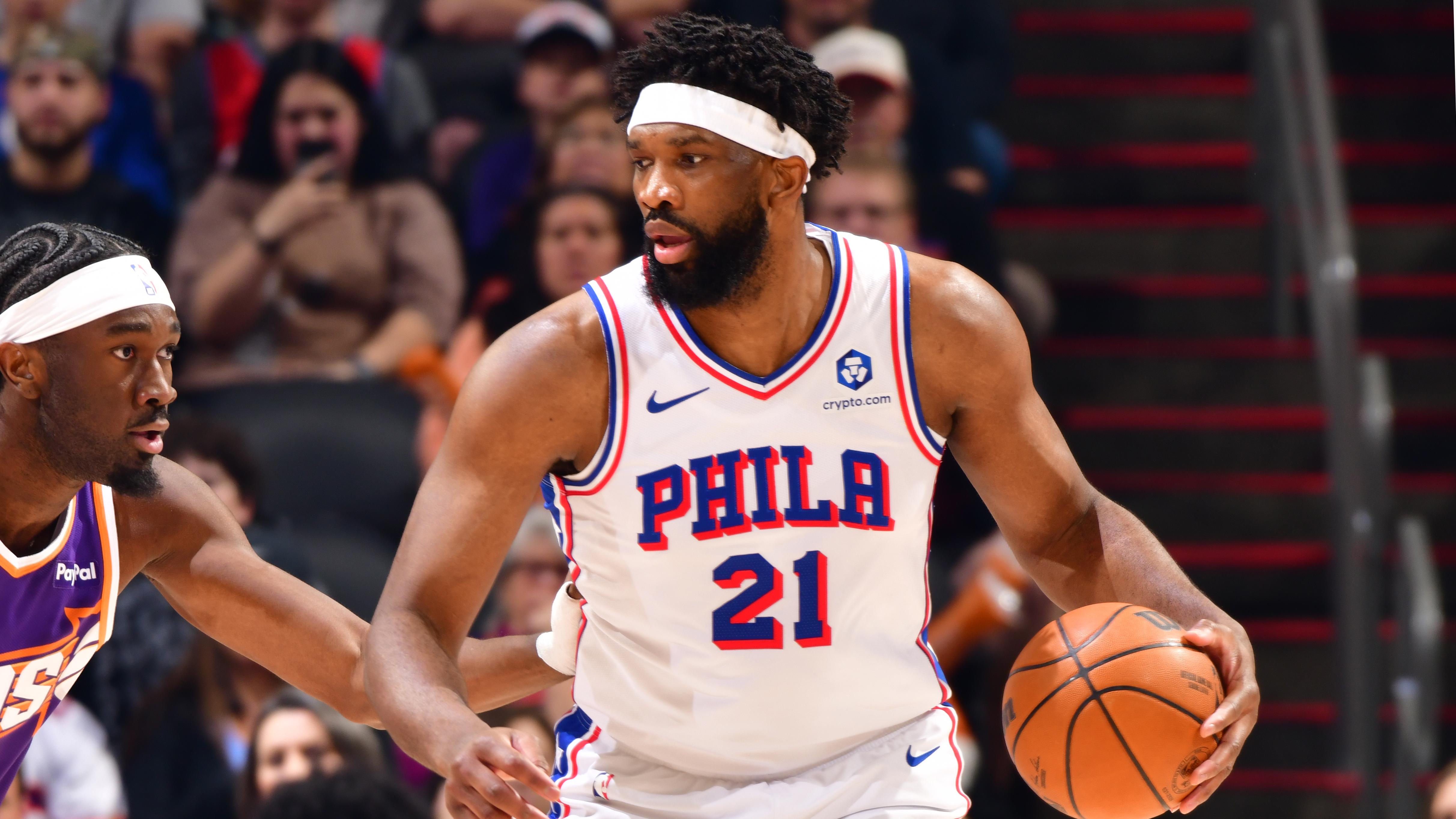 Philadelphia 76ers v Phoenix Suns