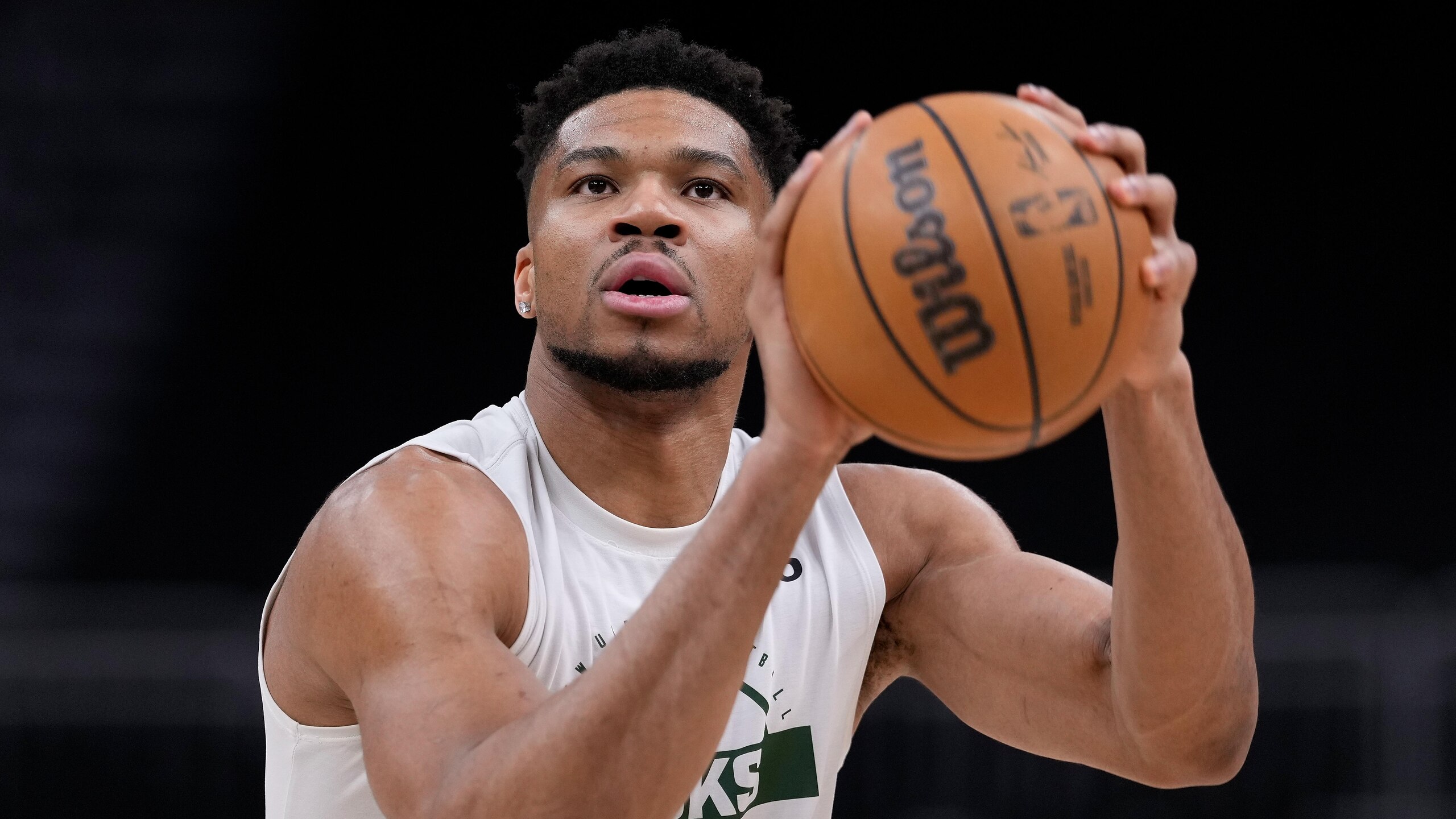 New Orleans Pelicans v Milwaukee Bucks