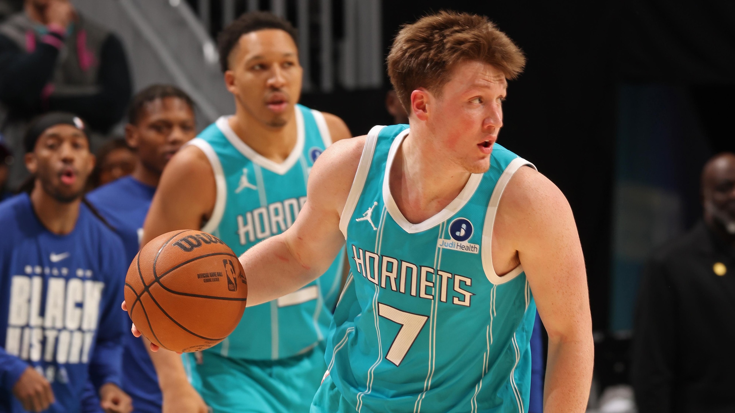 Detroit Pistons v Charlotte Hornets Detroit Pistons v Charlotte Hornets