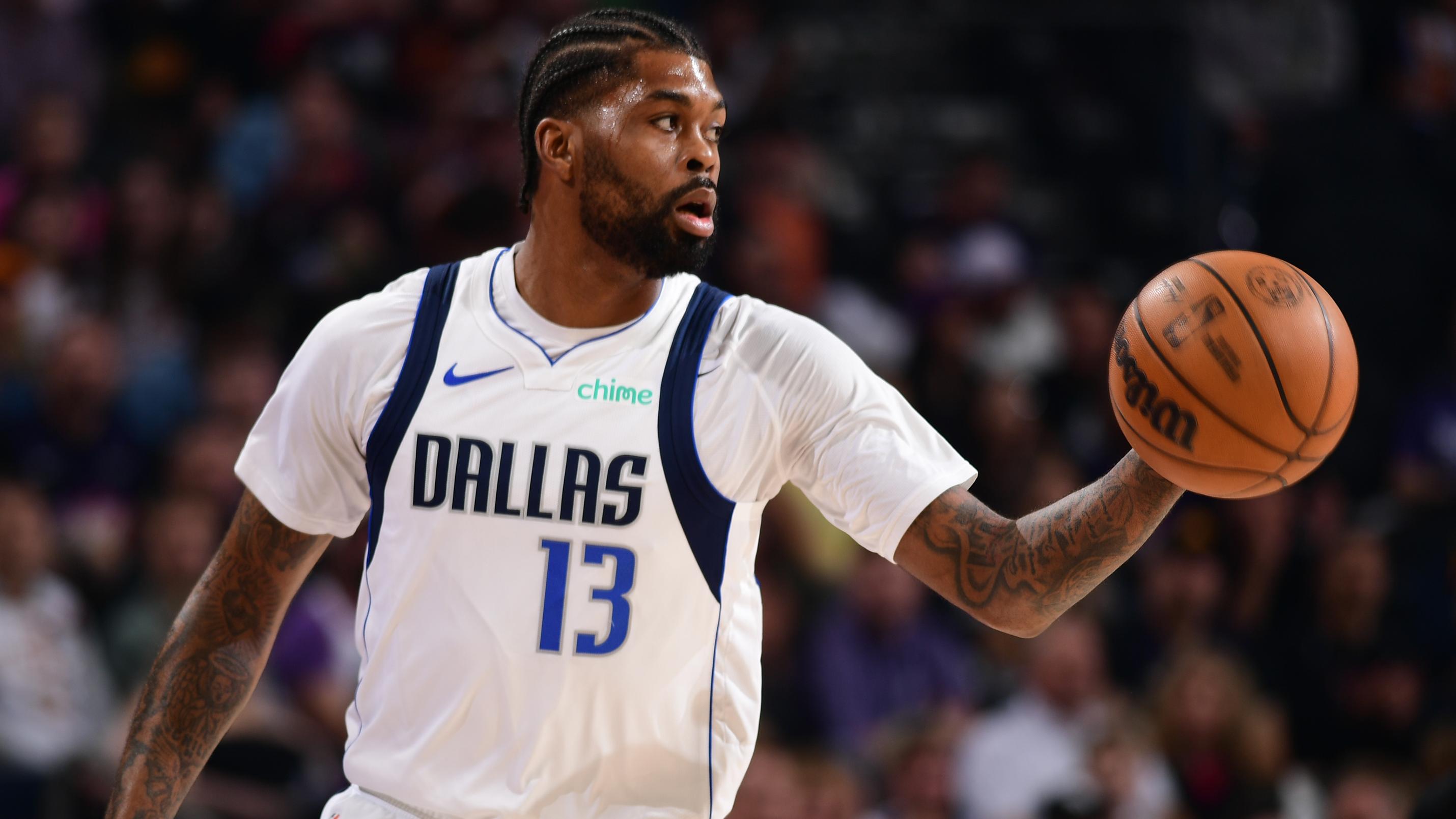 Dallas Mavericks v Phoenix Suns