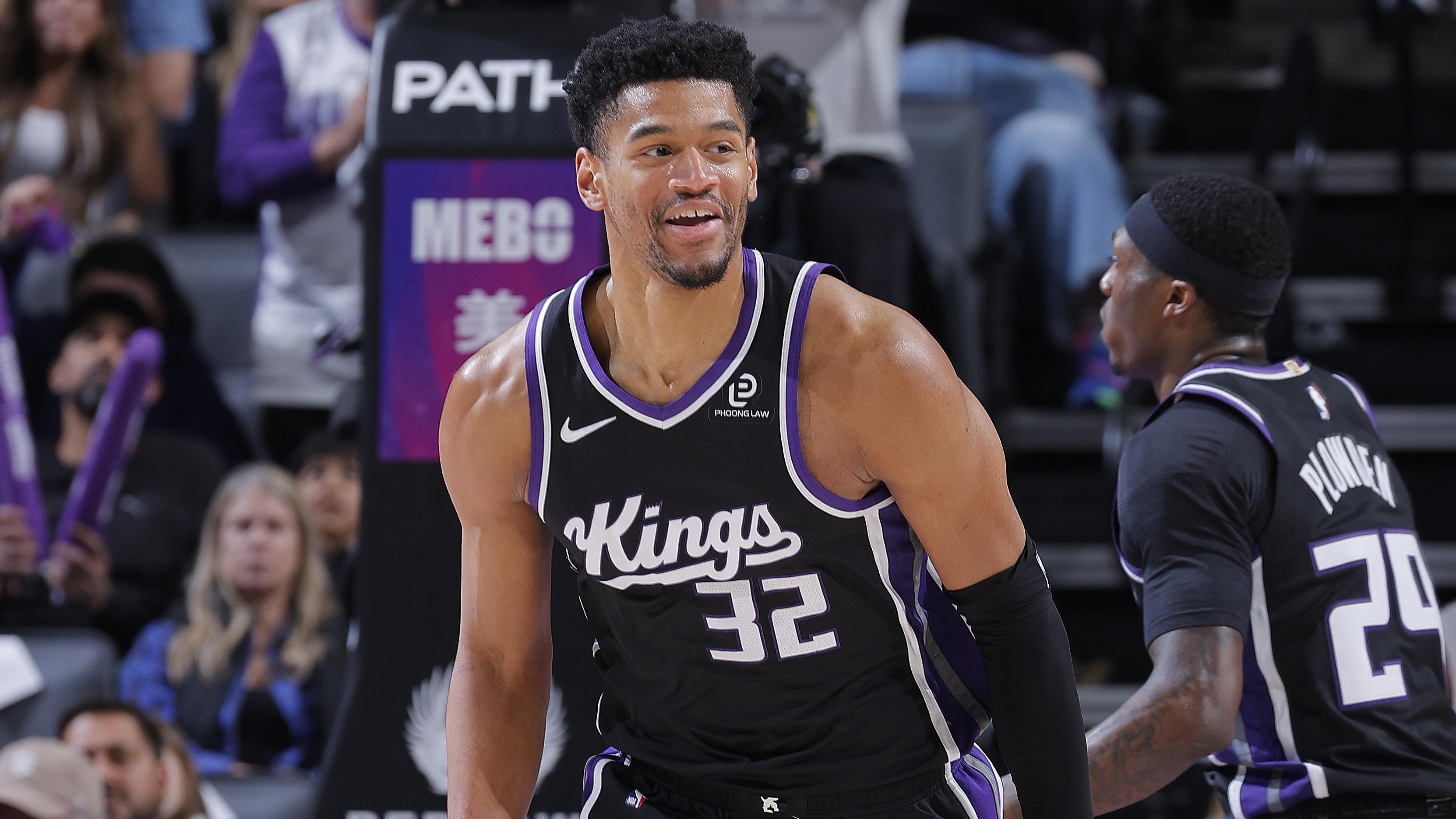 Cleveland Cavaliers v Sacramento Kings