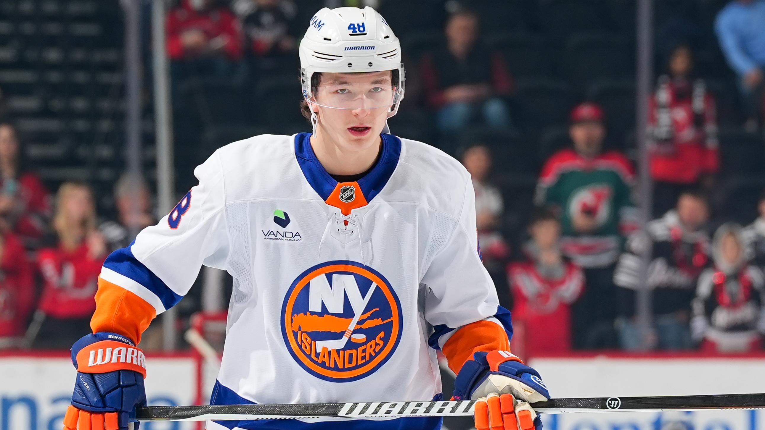 New York Islanders v New Jersey Devils