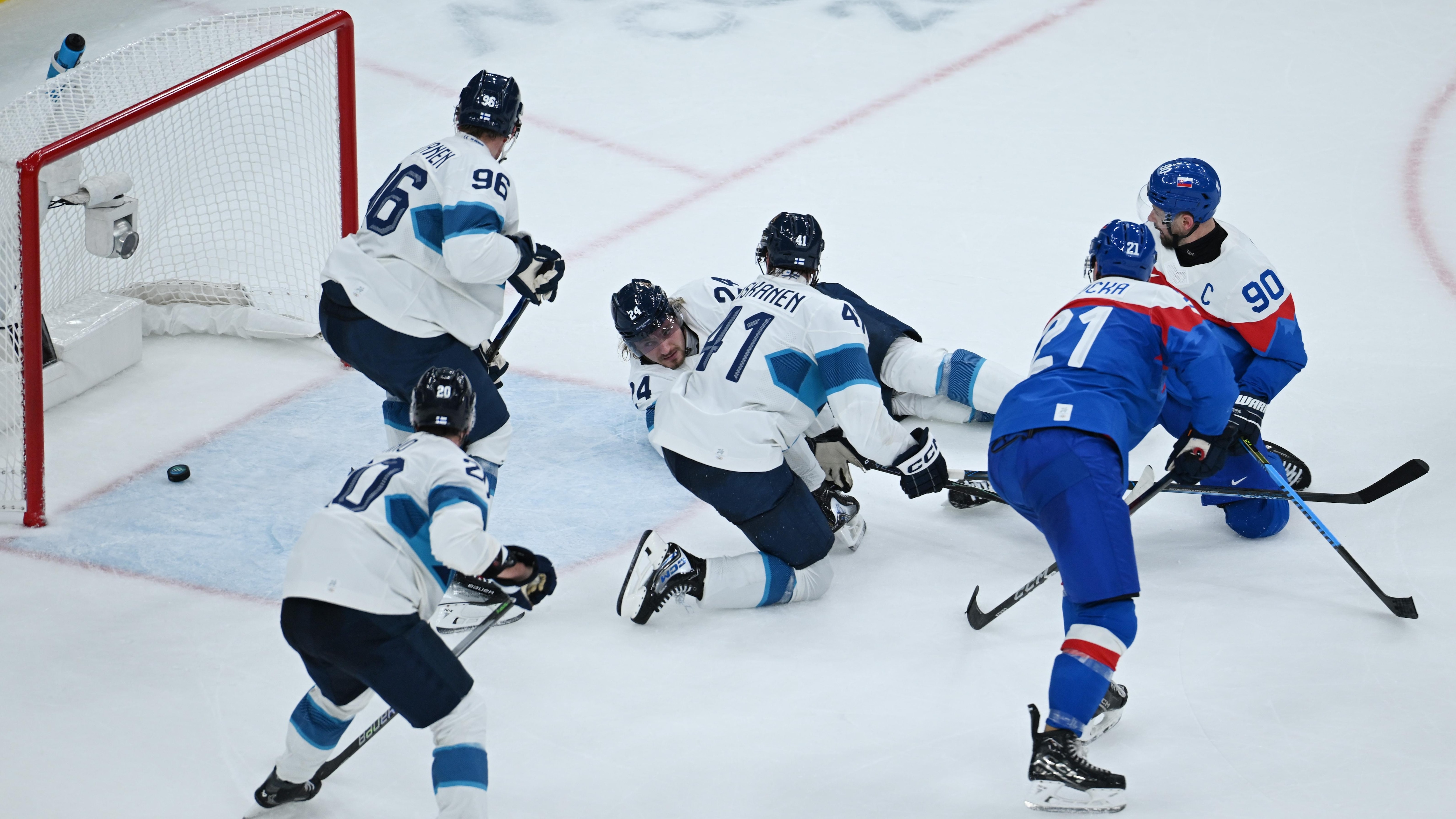 ITALY-MILAN-OLYMPIC WINTER GAMES-ICE HOCKEY-MEN-PRELIMINARY-FIN VS SVK