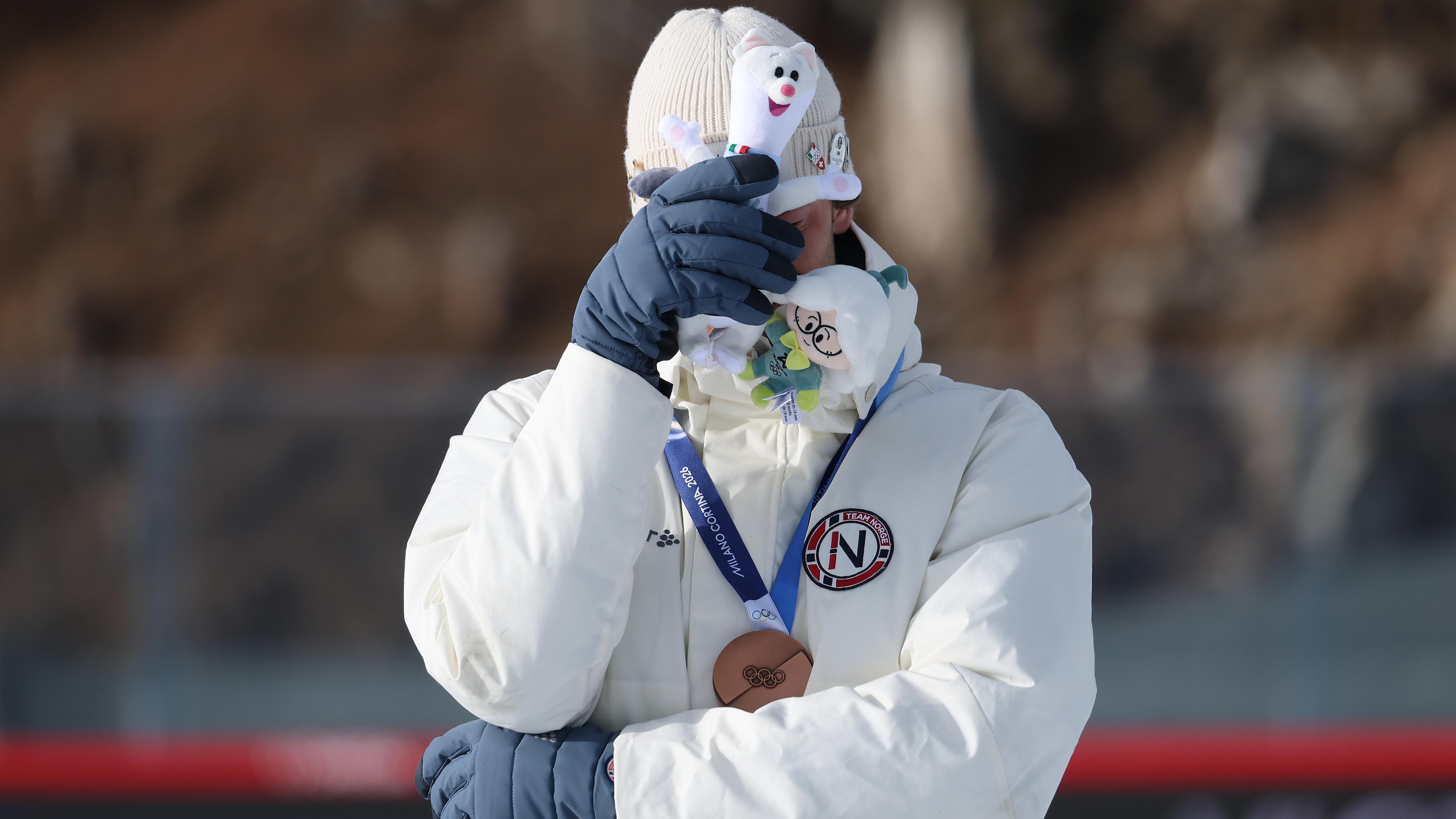 Biathlon - Milano Cortina 2026 Winter Olympics: Day 4