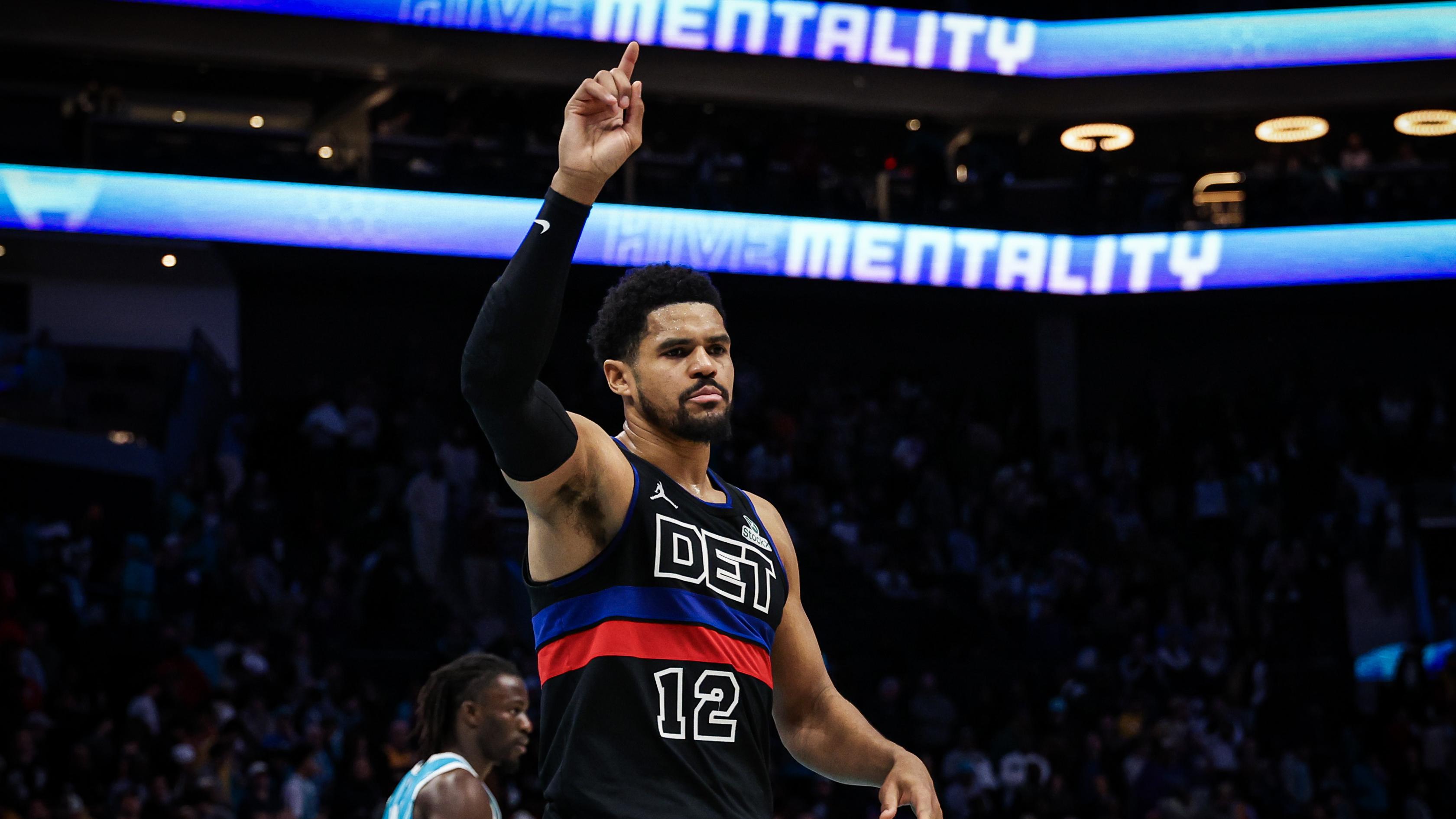 Detroit Pistons v Charlotte Hornets