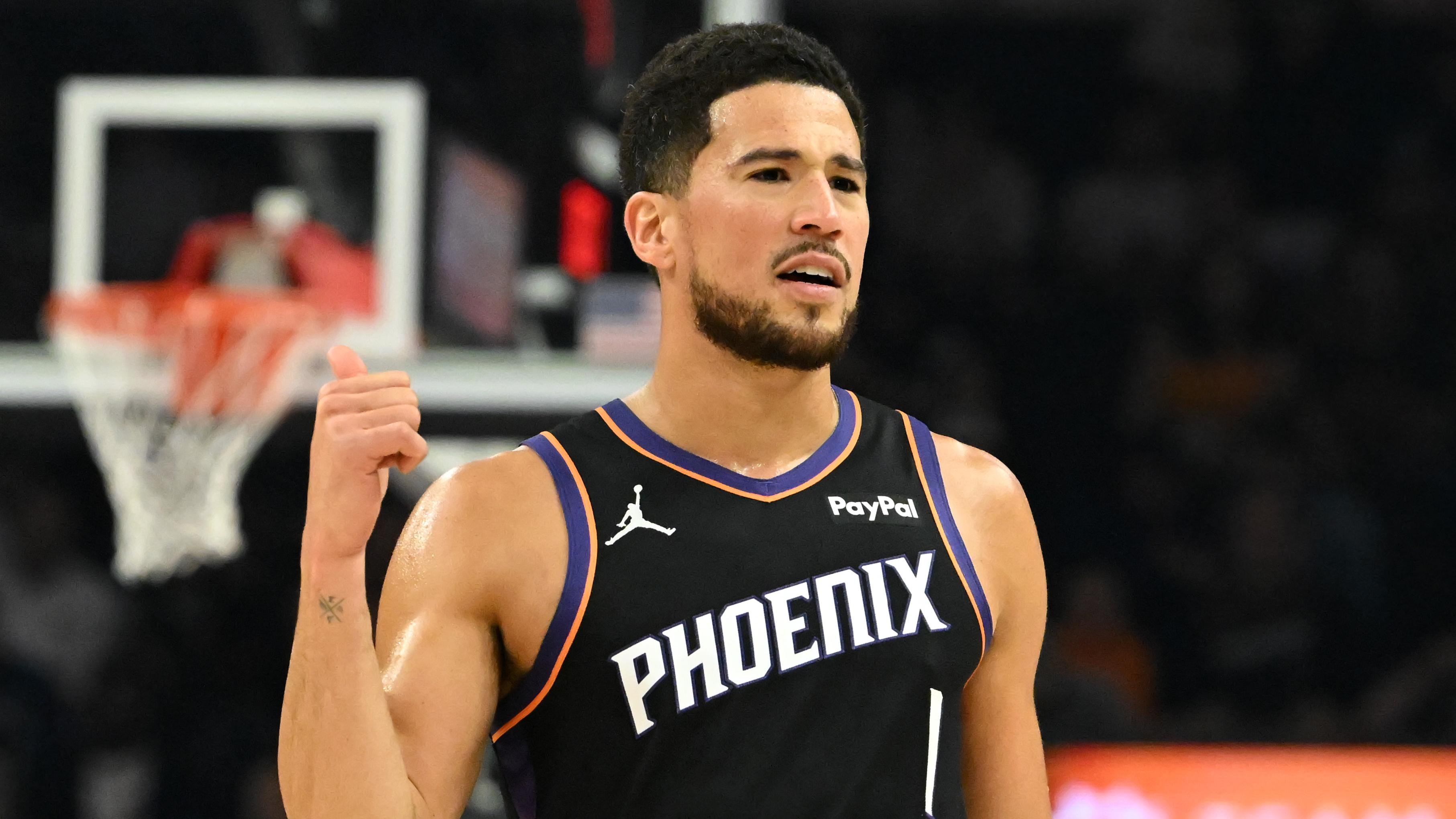 Dallas Mavericks v Phoenix Suns