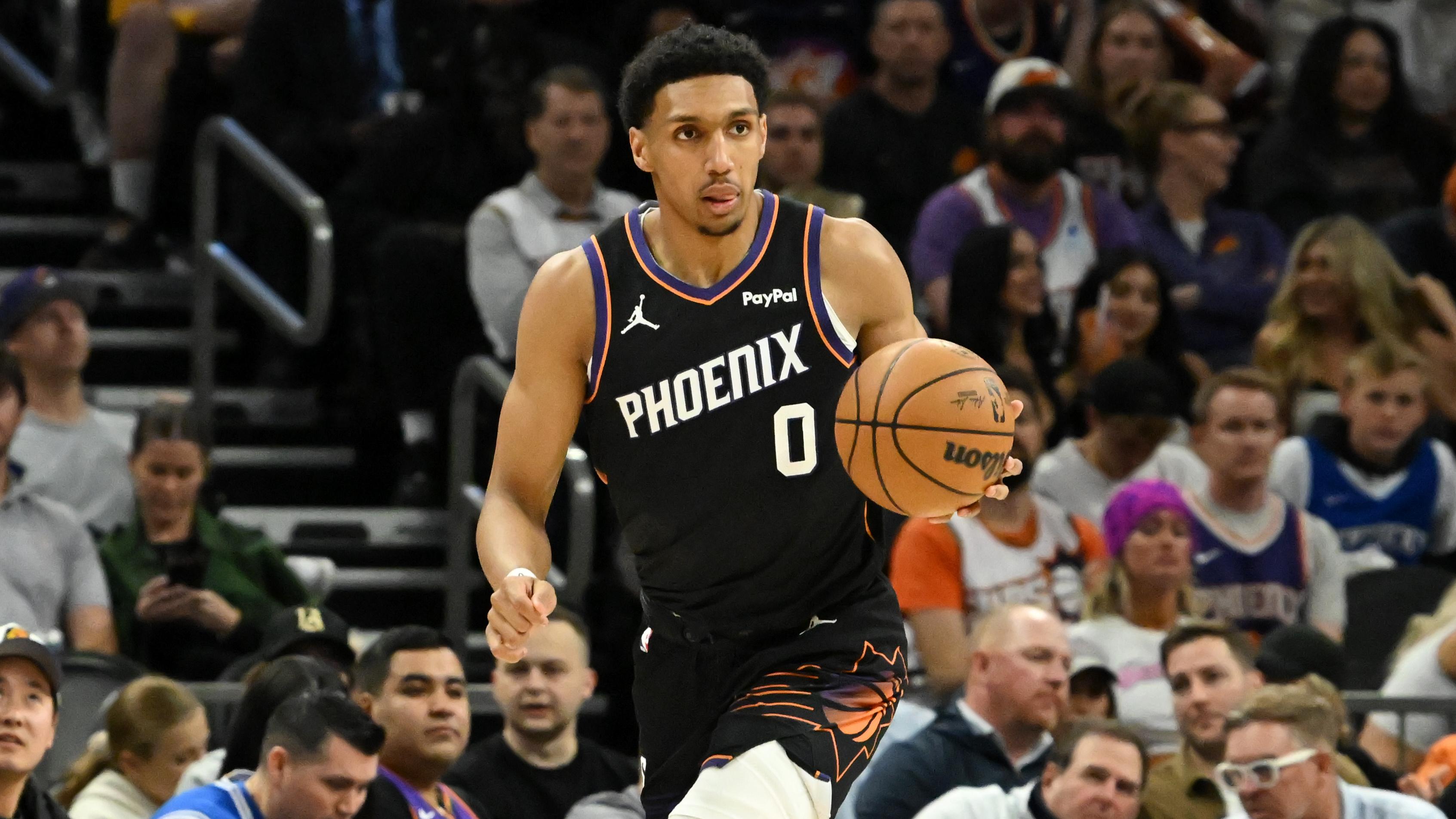 Dallas Mavericks v Phoenix Suns