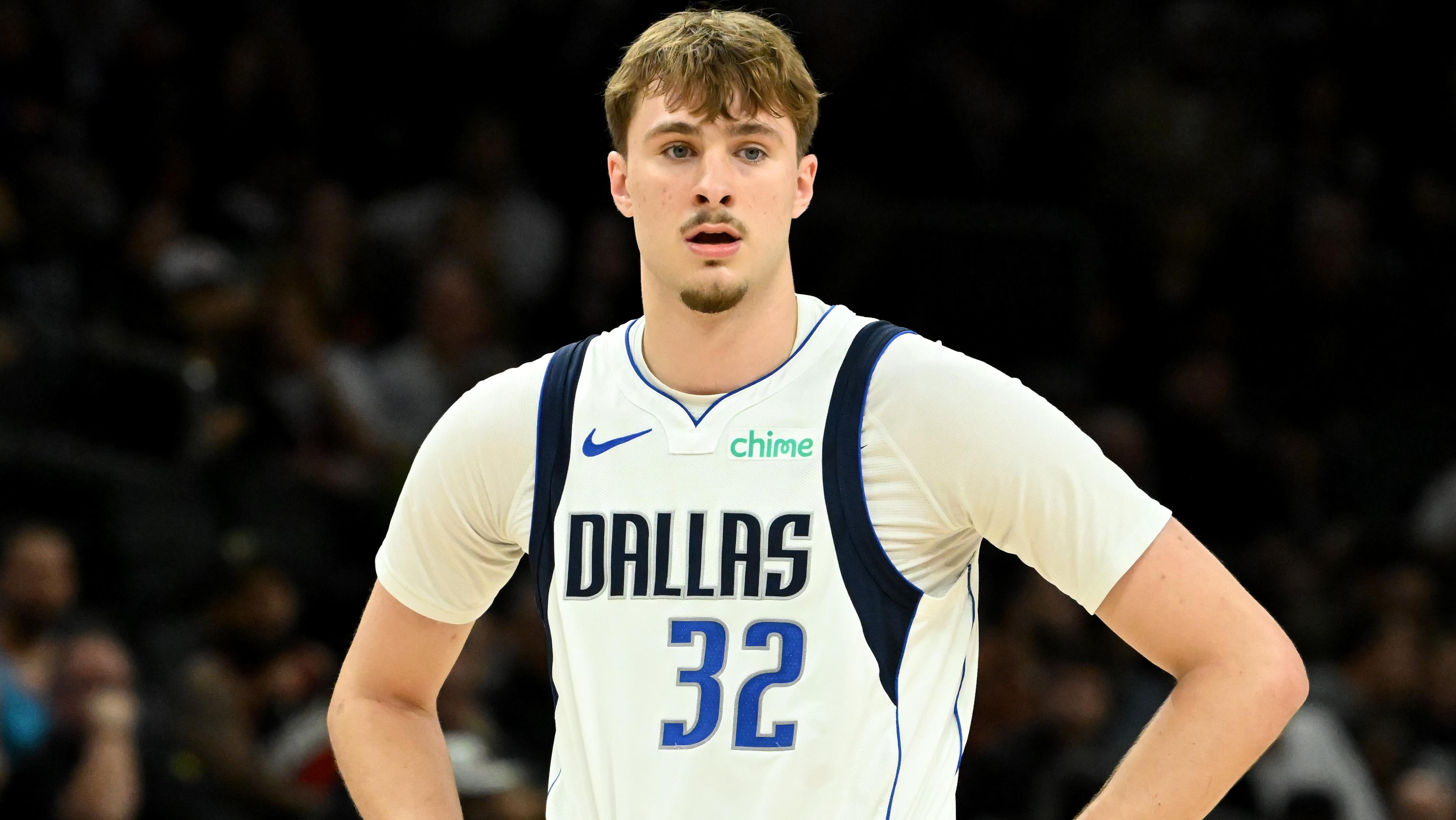 Dallas Mavericks v Phoenix Suns