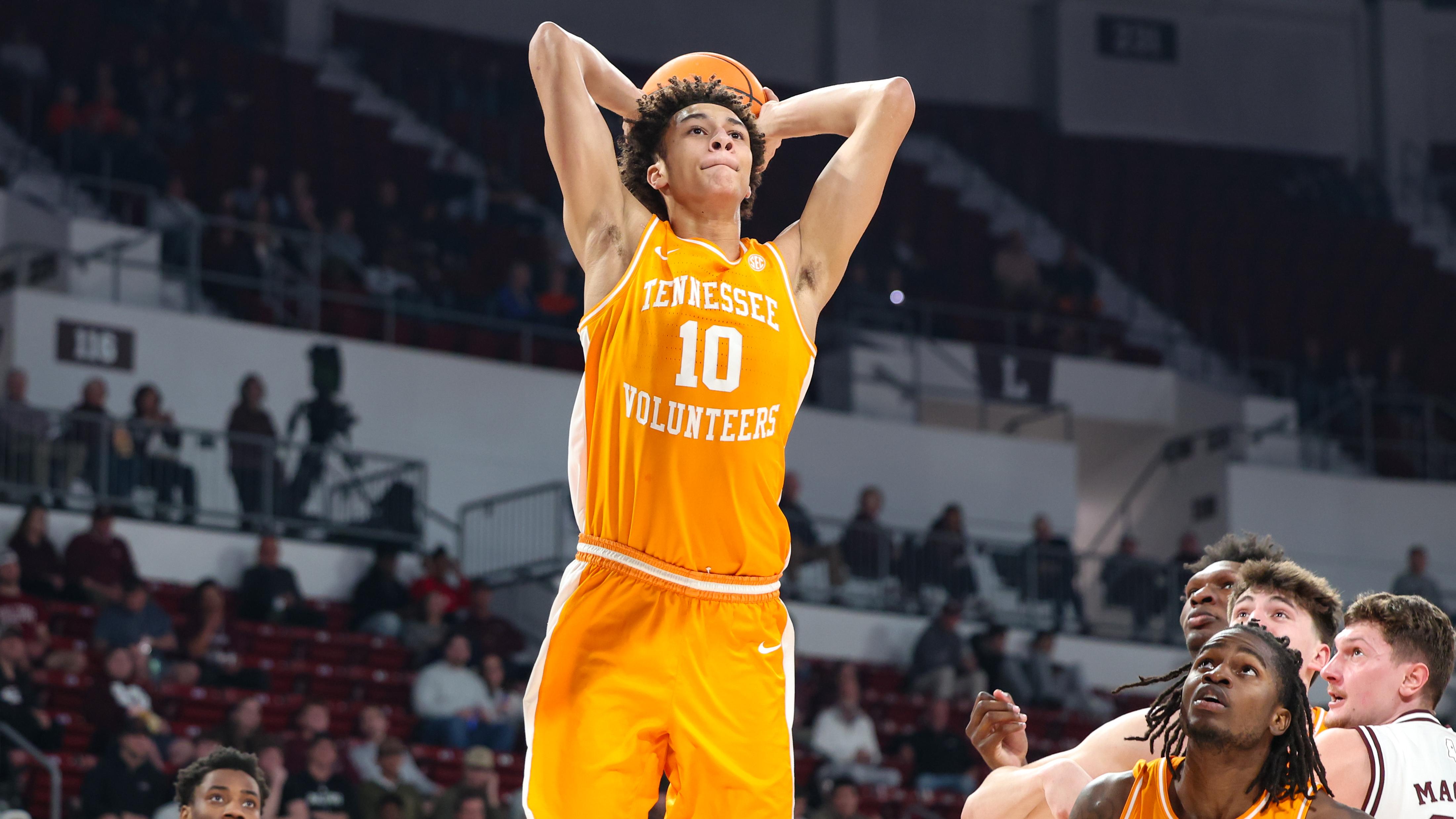 Tennessee v Mississippi State