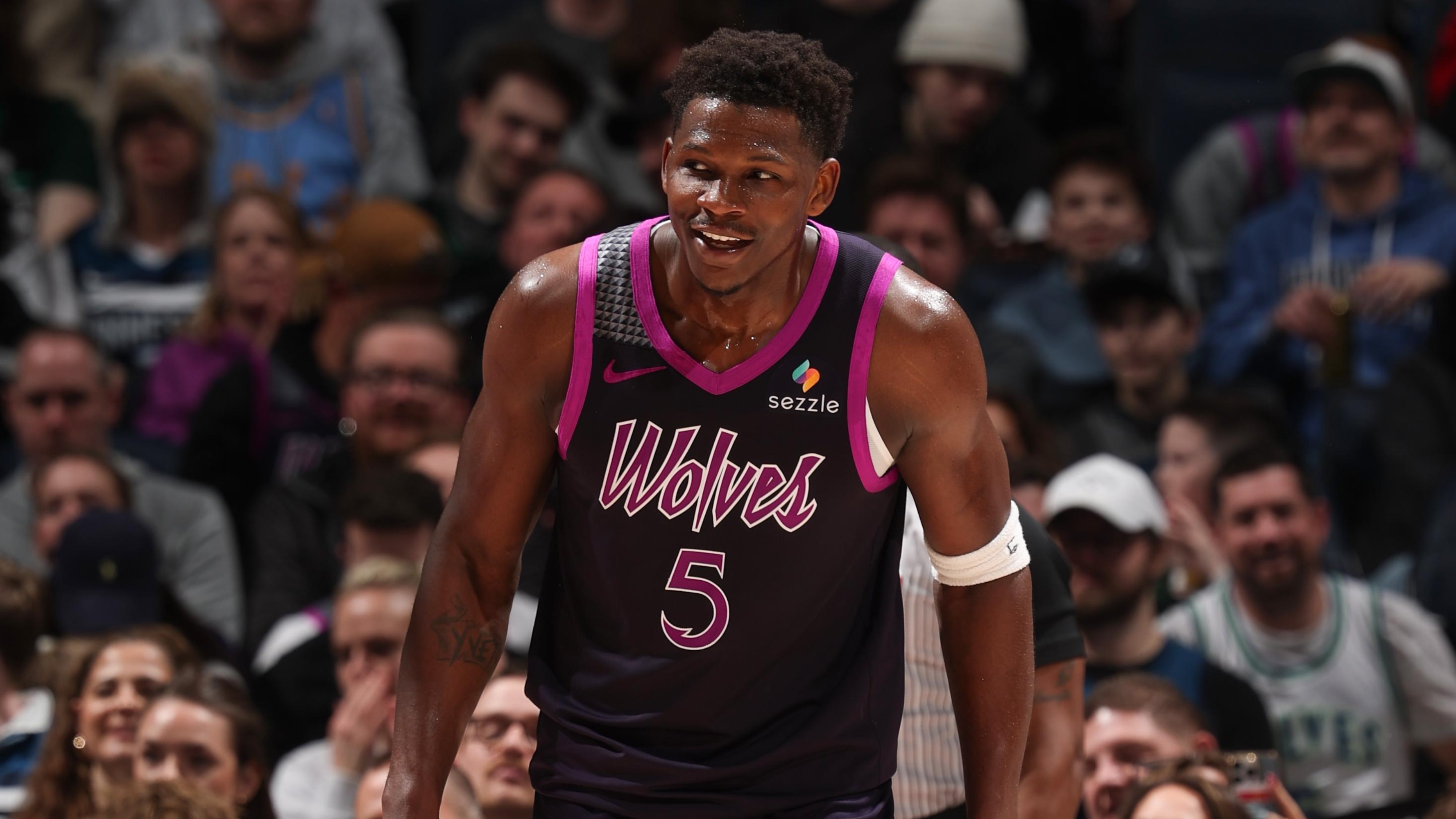 bleacherreport.com - Adam Wells - Anthony Edwards Responds to Viral Video of Jalen Johnson Conversation, Addresses T-Wolves Future