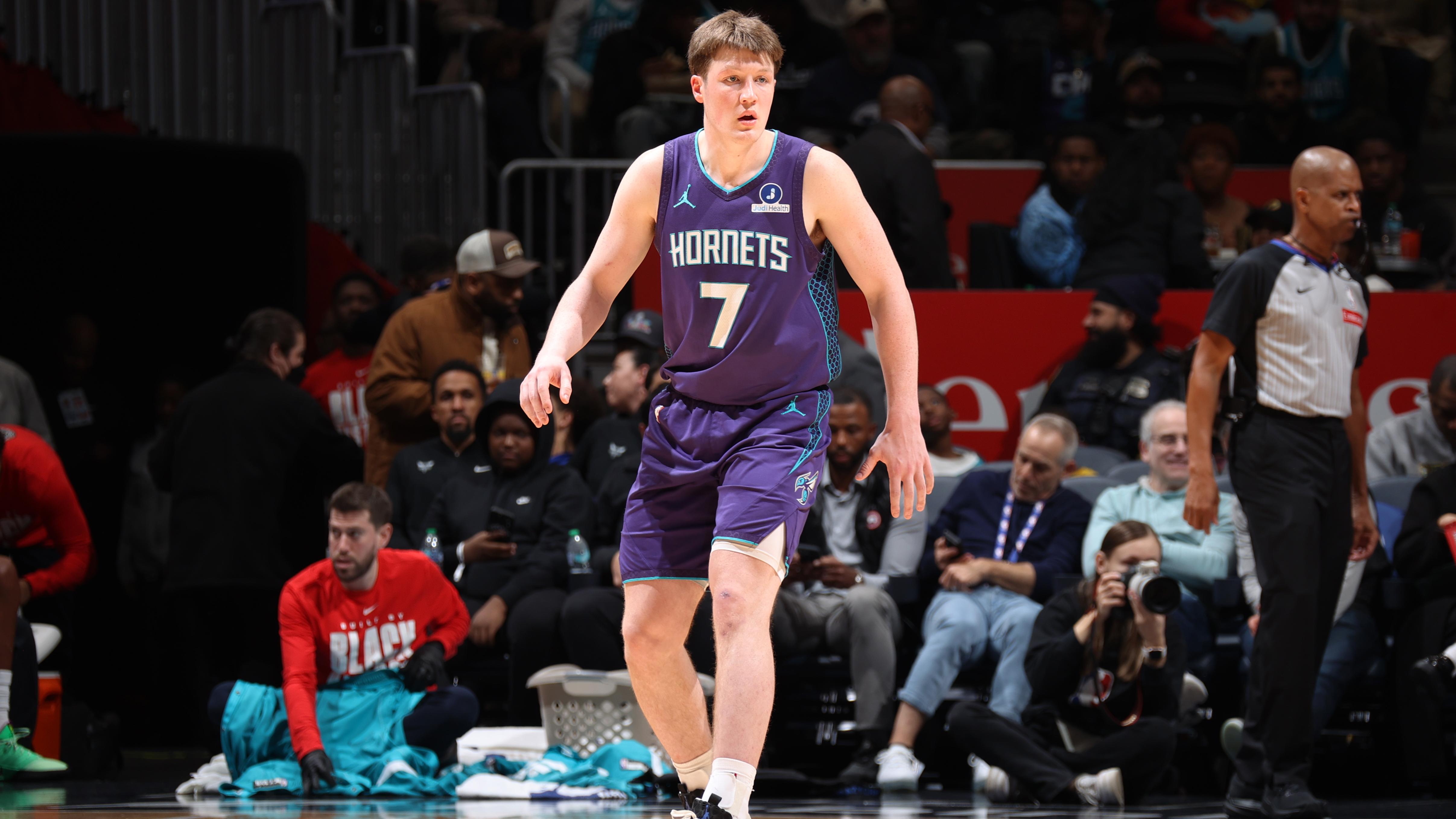 Charlotte Hornets v Washington Wizards