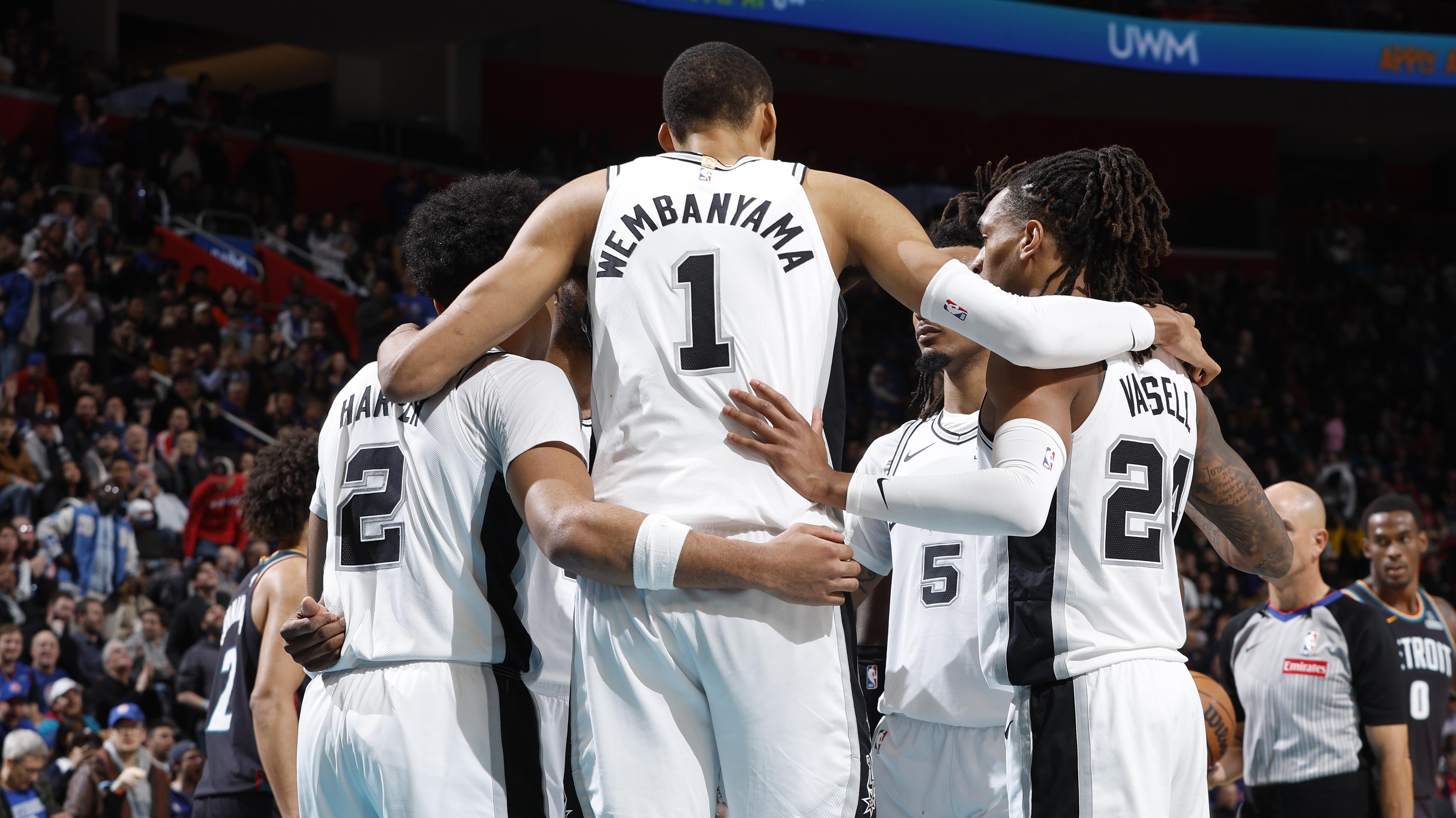 San Antonio Spurs v Detroit Pistons