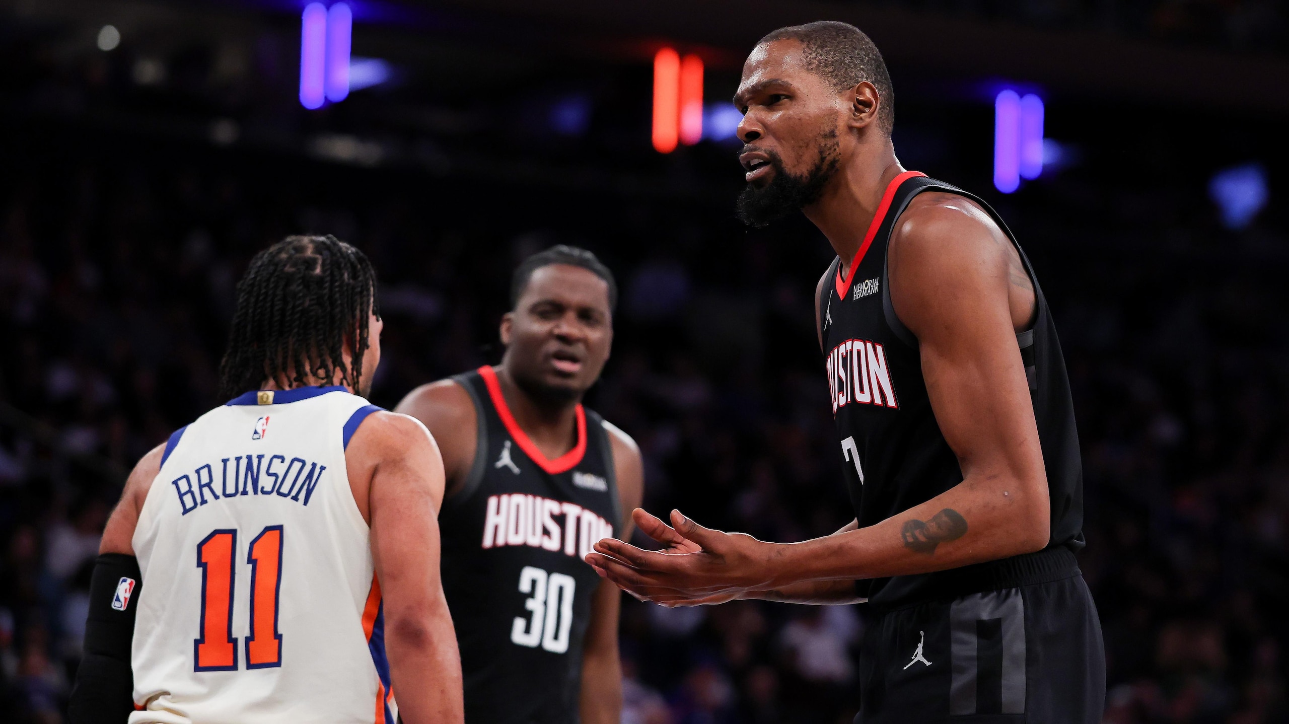 Houston Rockets v New York Knicks
