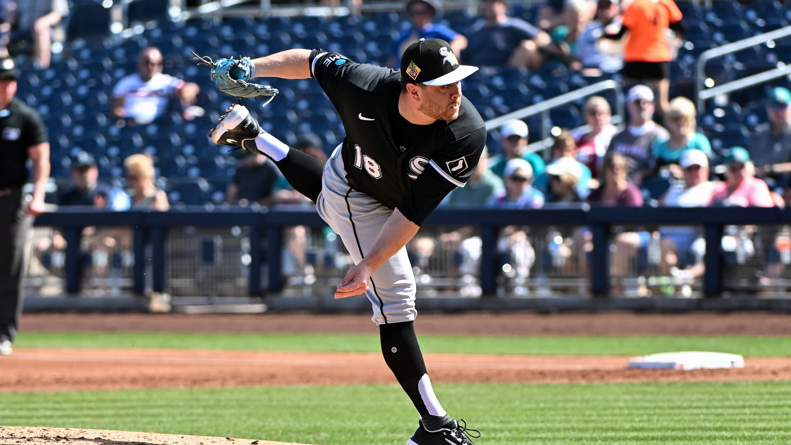 Chicago White Sox v Seattle Mariners Chicago White Sox v Seattle Mariners