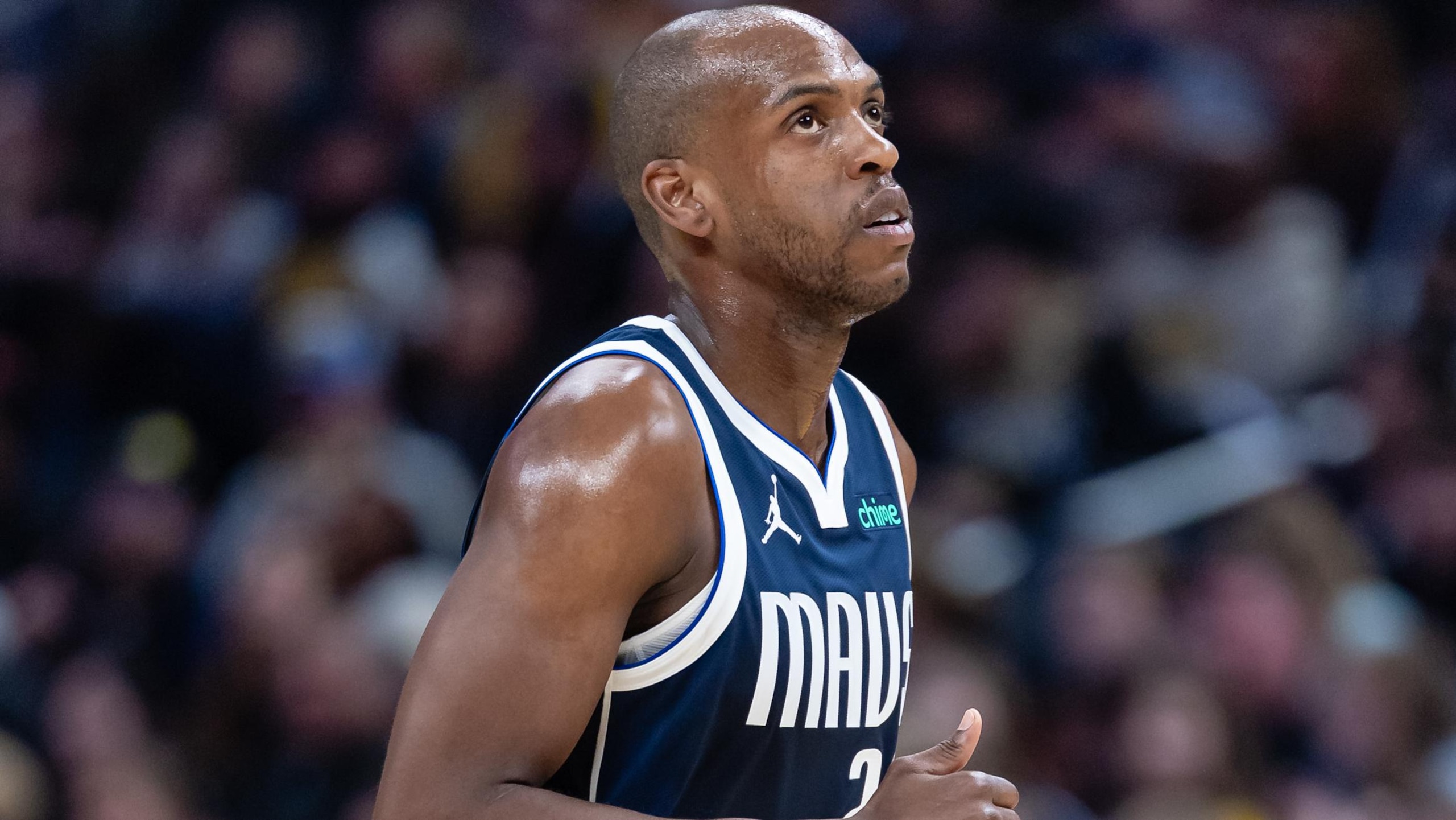 Dallas Mavericks v Indiana Pacers