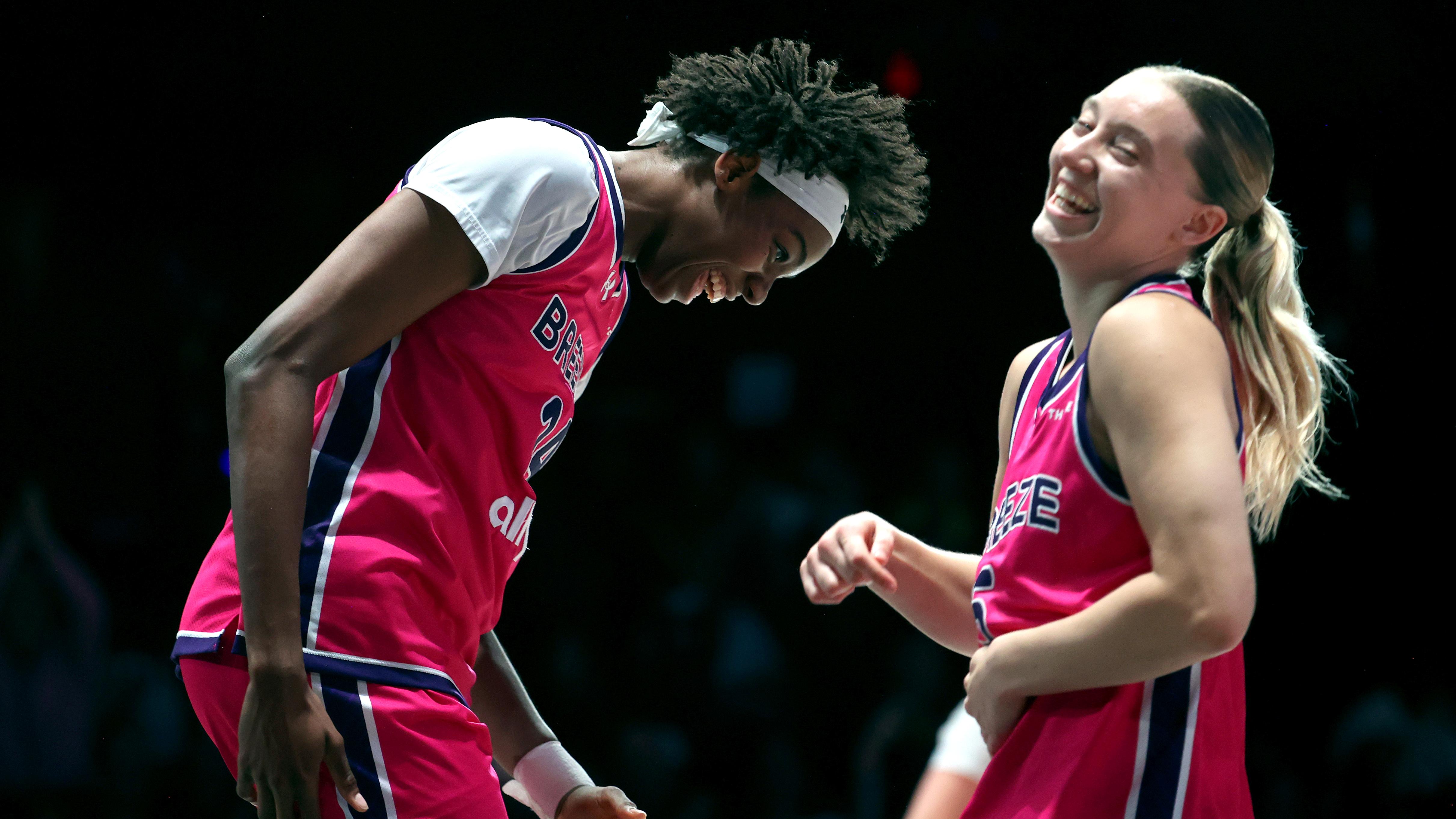 Breeze v Laces - Unrivaled 2026