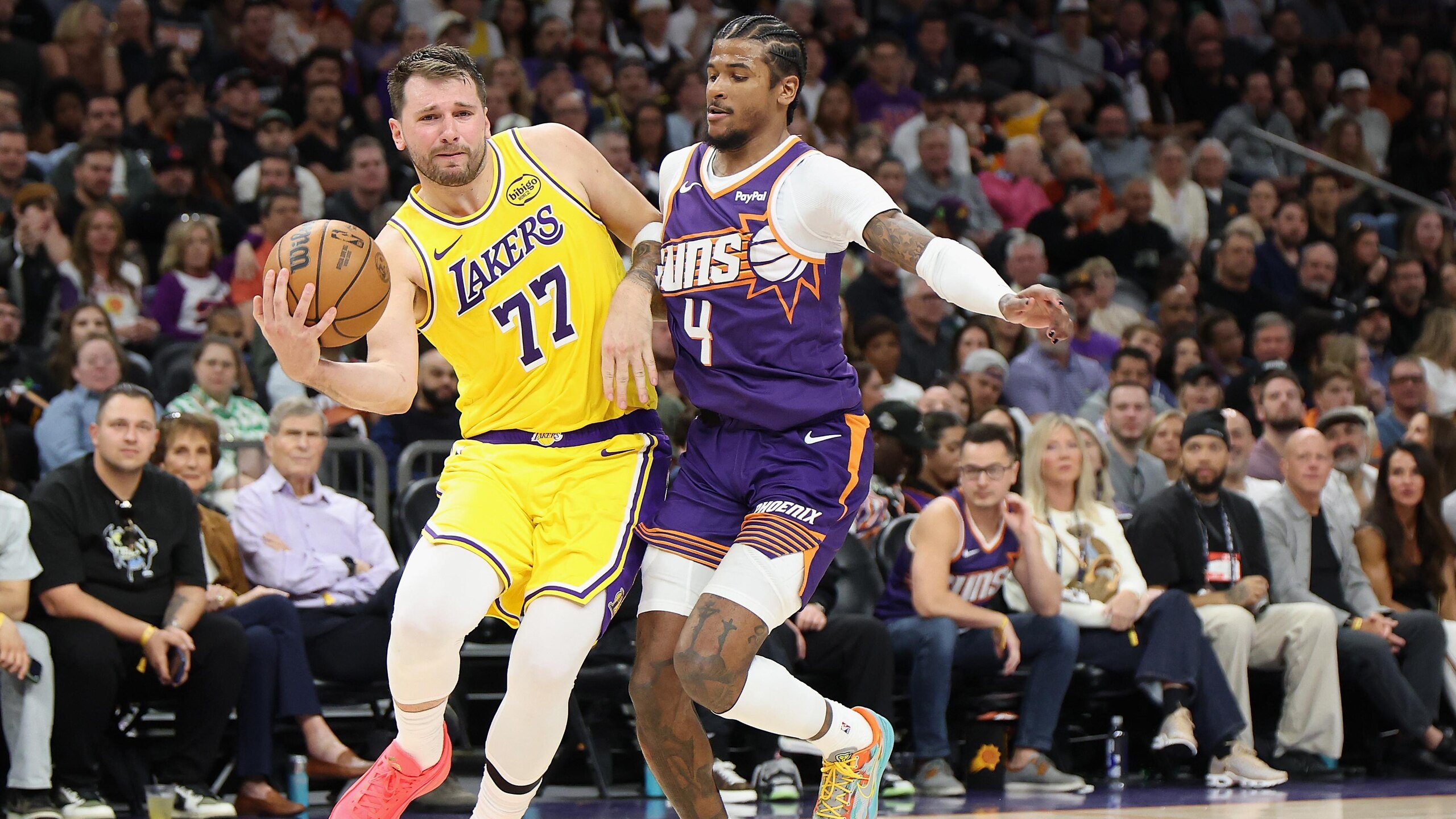 Los Angeles Lakers v Phoenix Suns