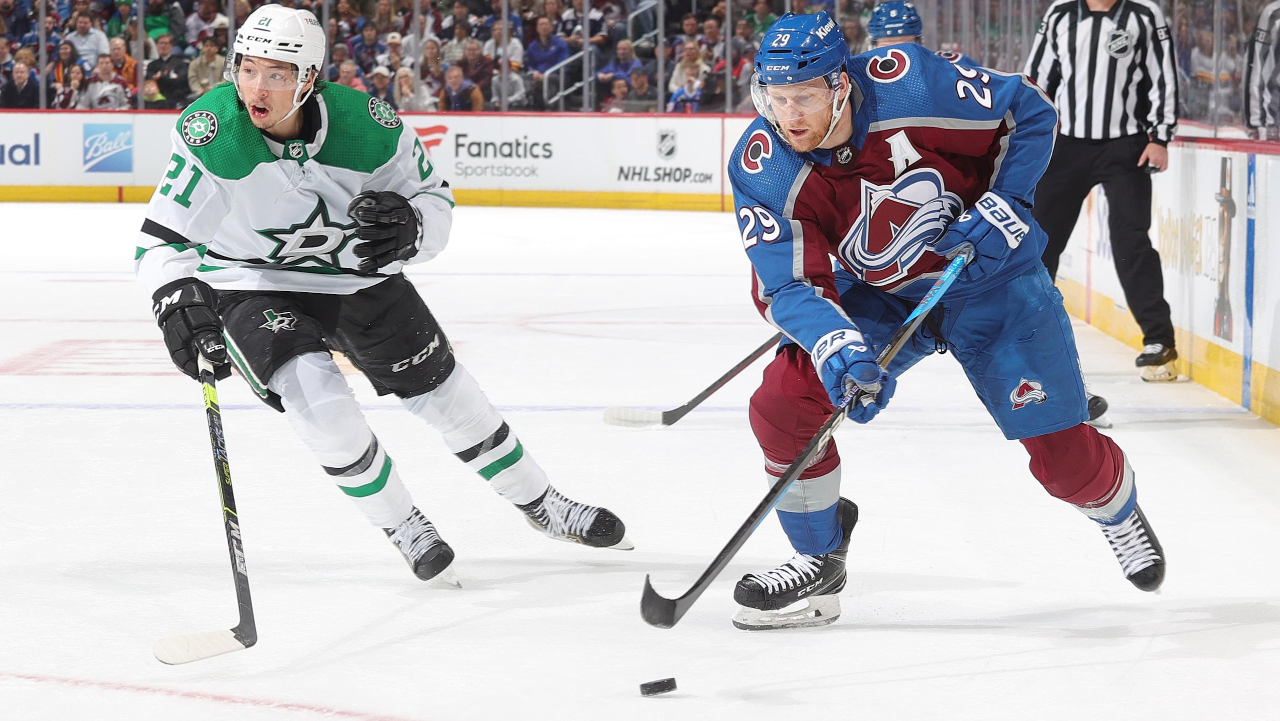 Dallas Stars v Colorado Avalanche - Game Three