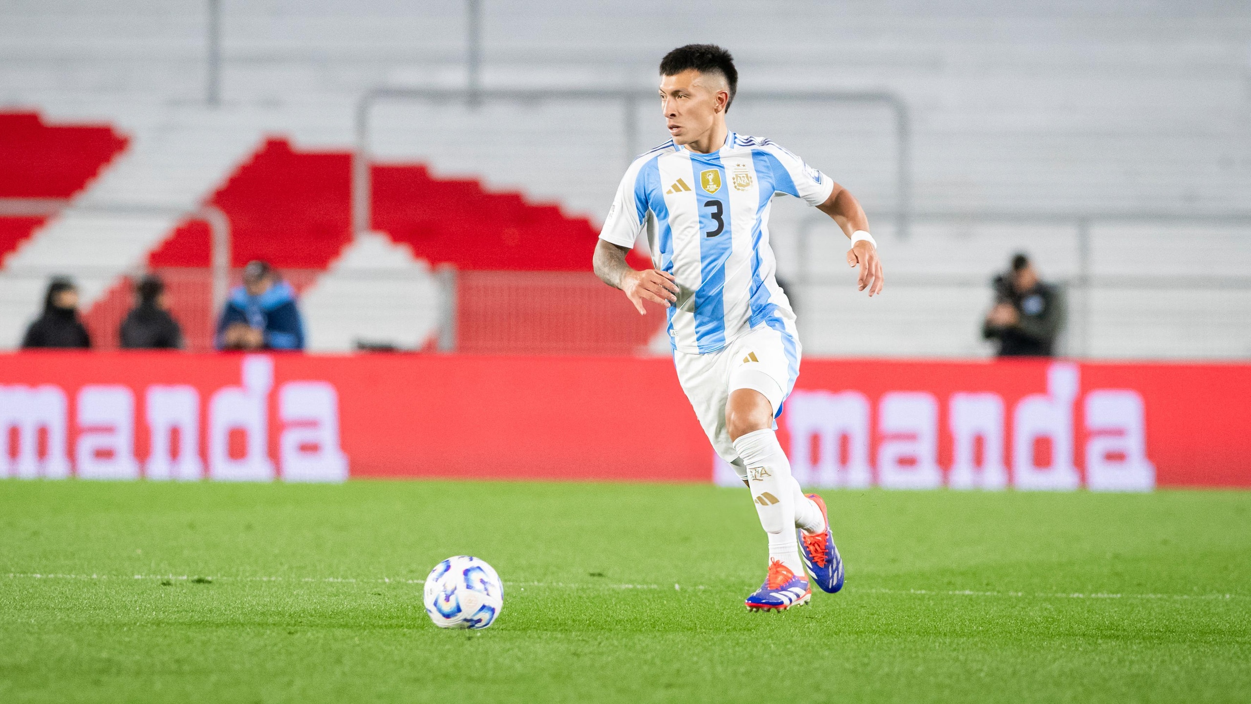 Lisandro Martinez of Argentina in action during the FIFA