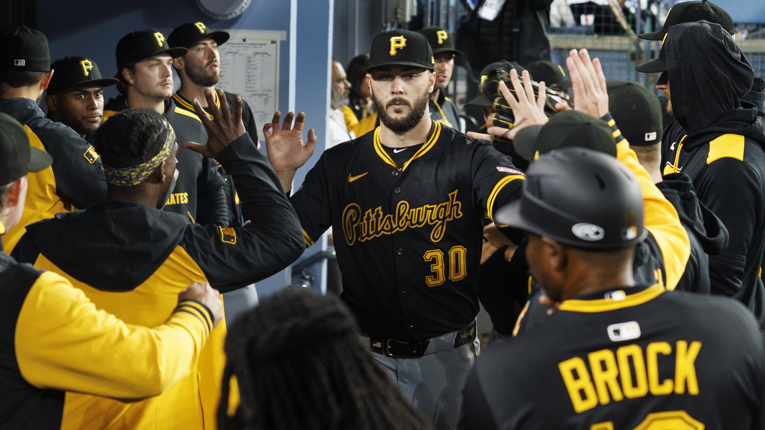 Dodgers vs Pirates in Los Angeles, CA
