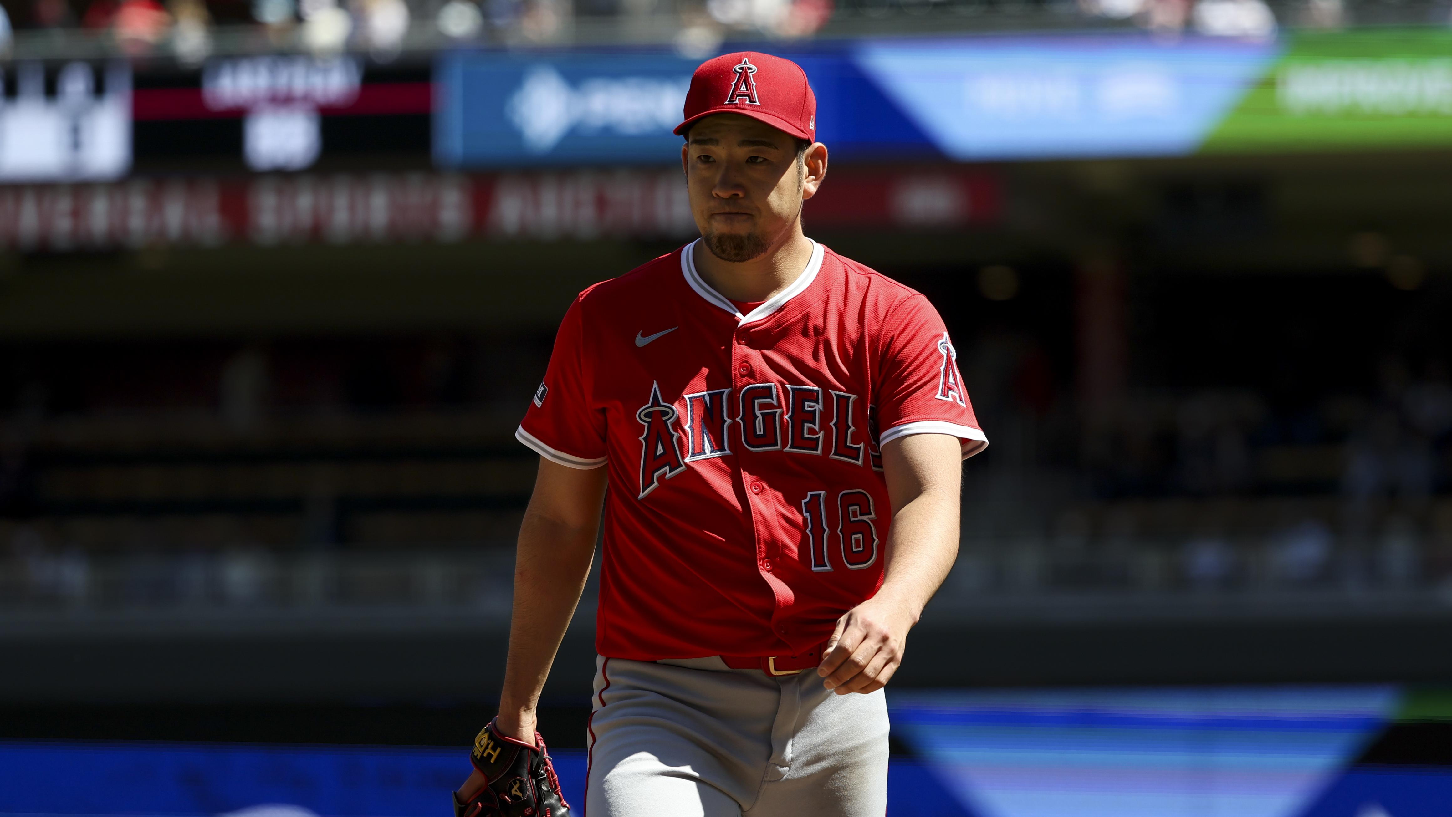 Los Angeles Angels v Minnesota Twins