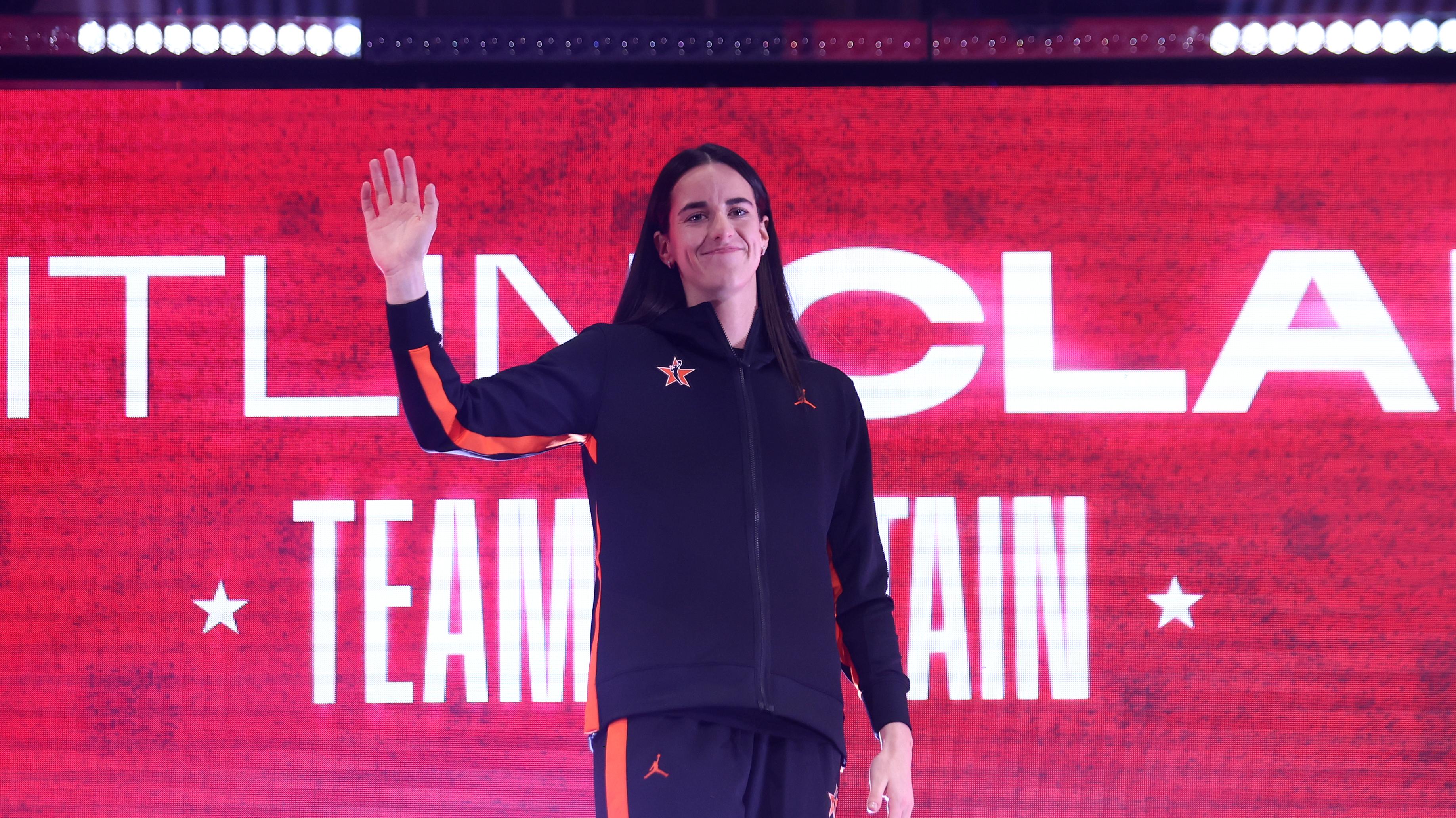 Watch Caitlin Clark Star in New Gatorade Commercial Featuring WNBA Icon ...