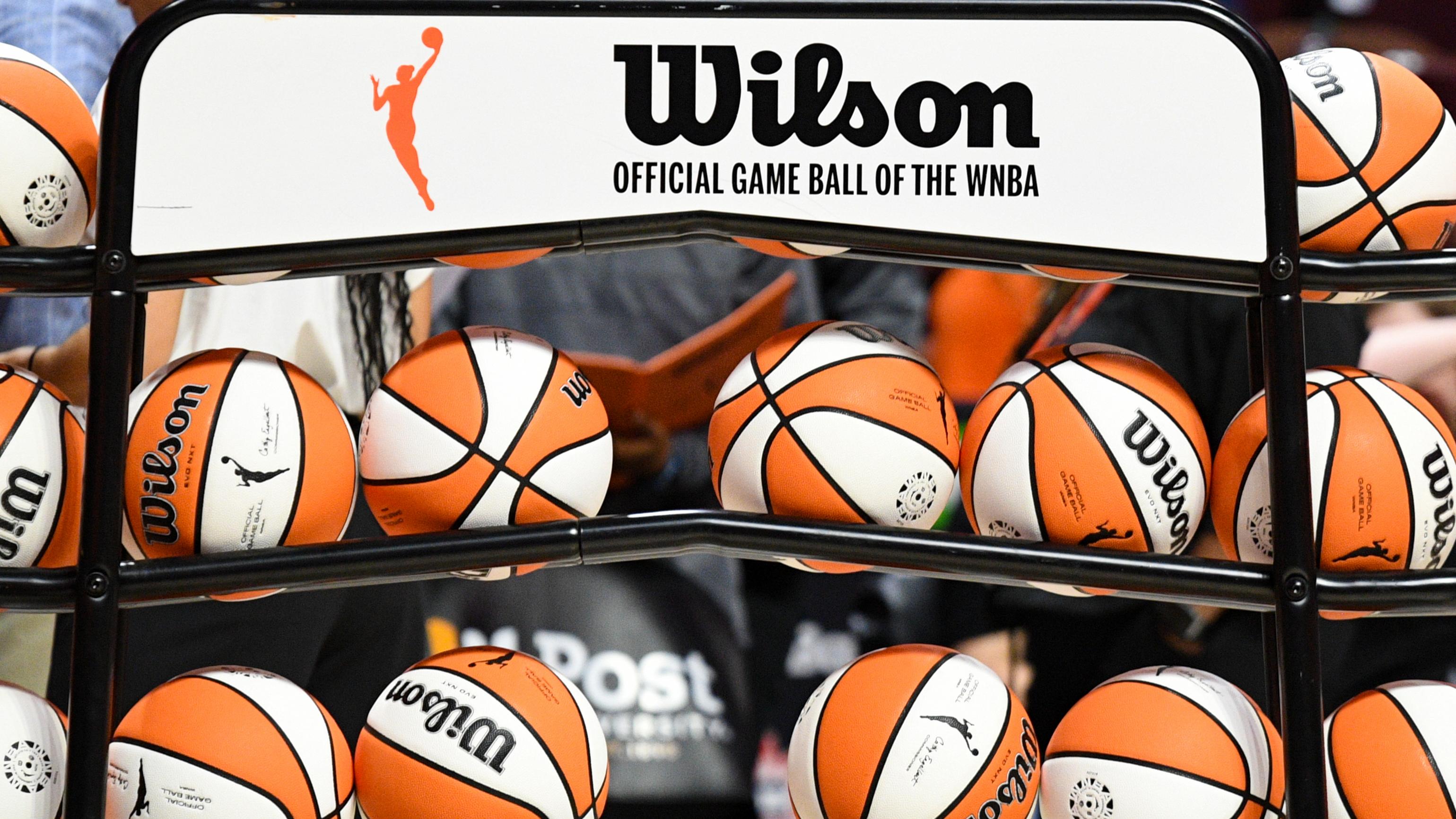 WNBA: AUG 21 Washington Mystics at Connecticut Sun