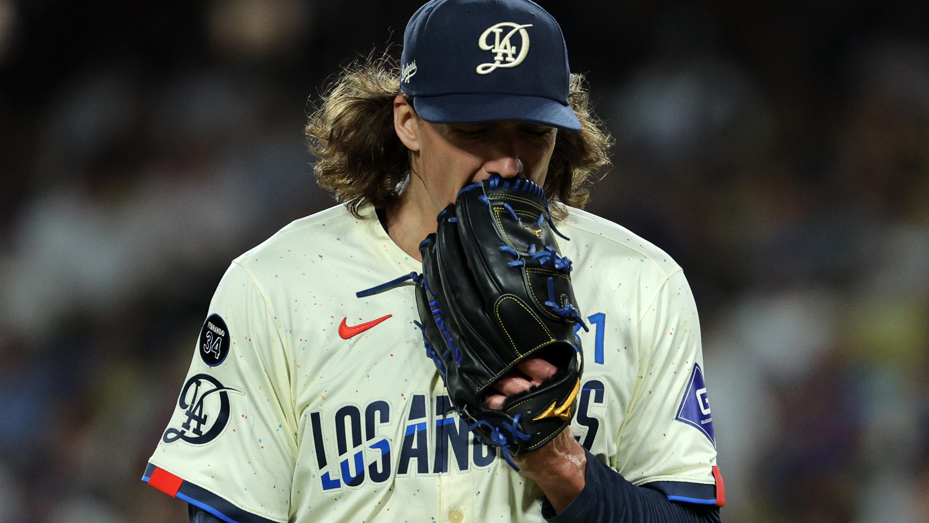 Arizona Diamondbacks v Los Angeles Dodgers