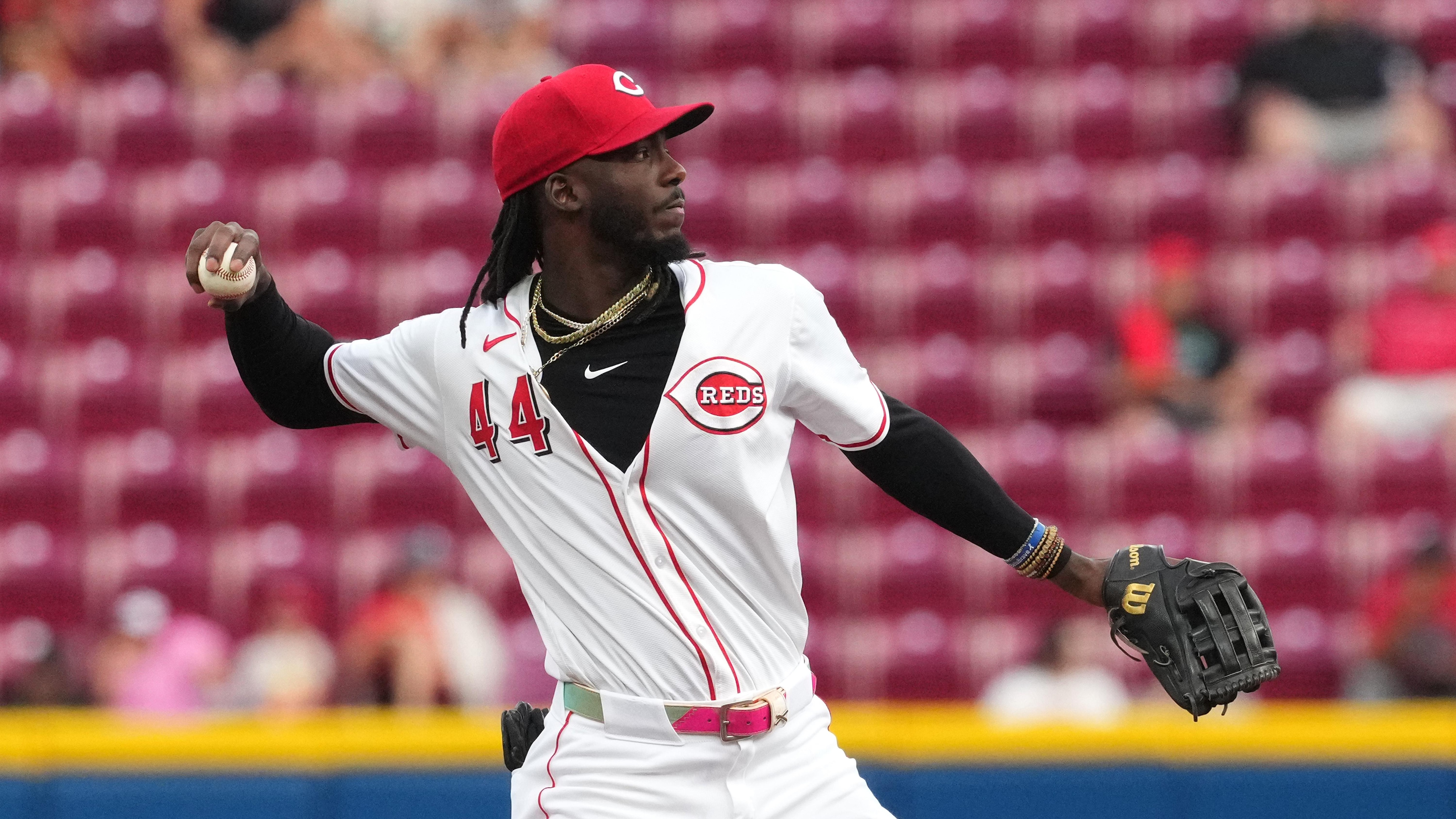 Toronto Blue Jays v Cincinnati Reds