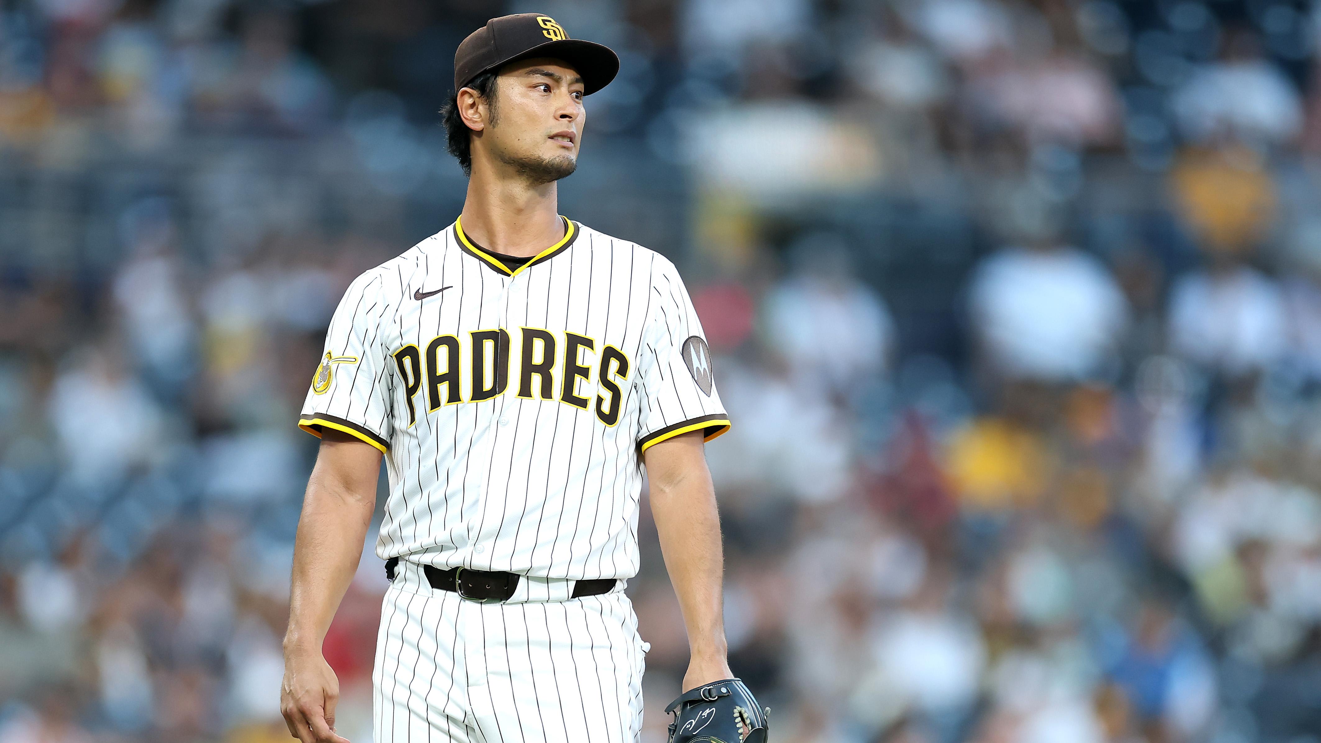 Cincinnati Reds v San Diego Padres