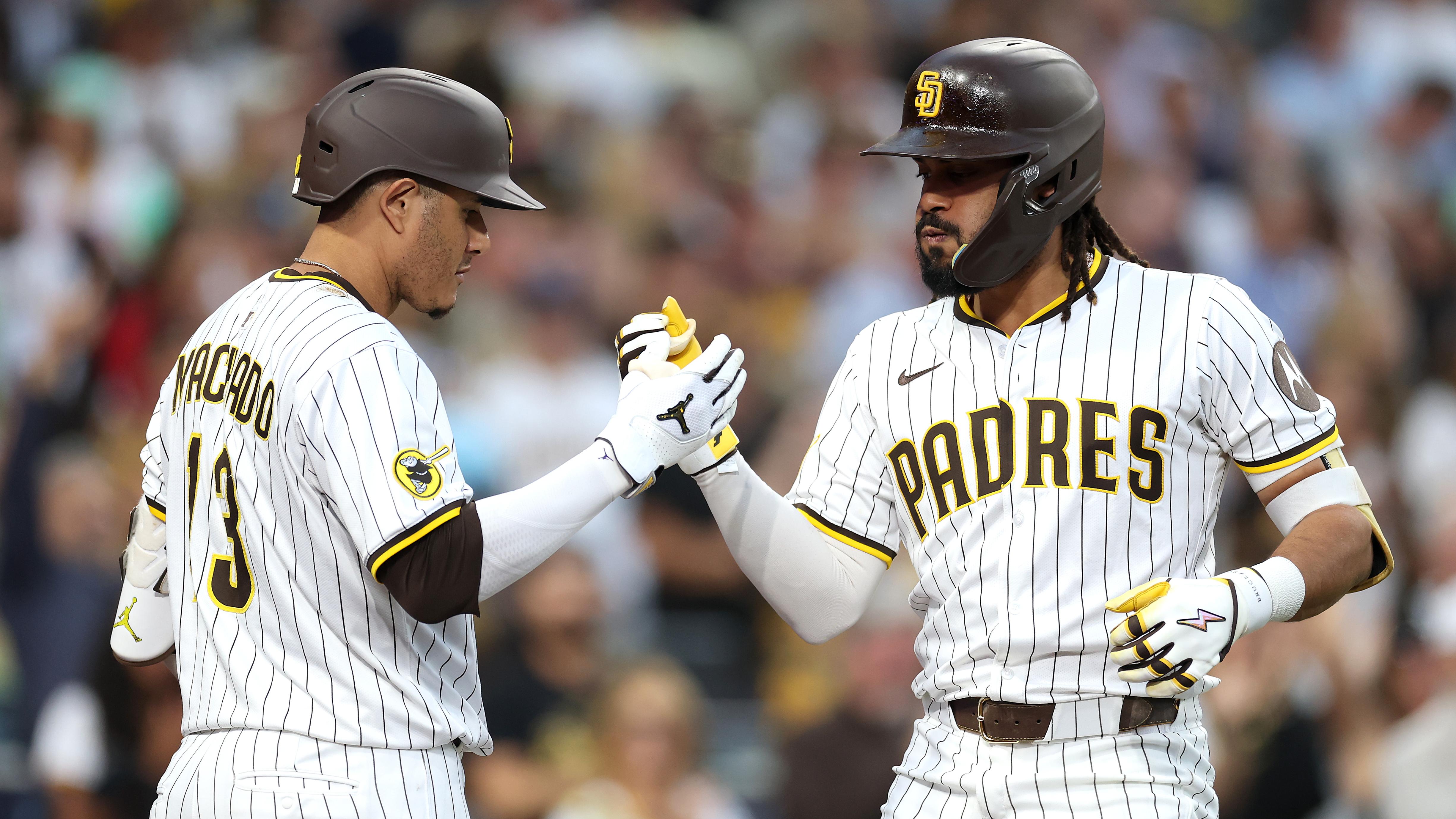 Cincinnati Reds v San Diego Padres