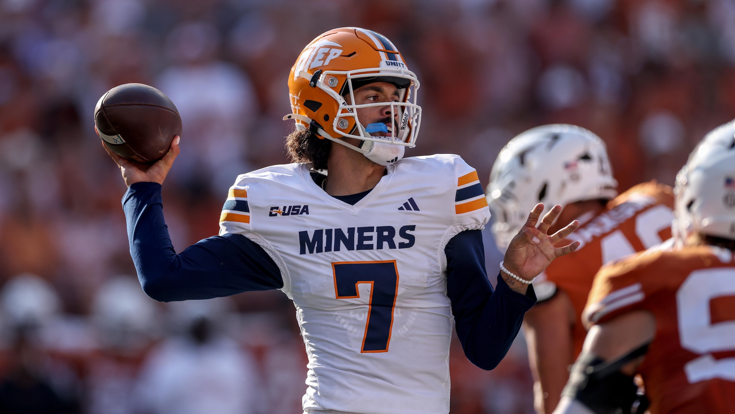 UTEP v Texas