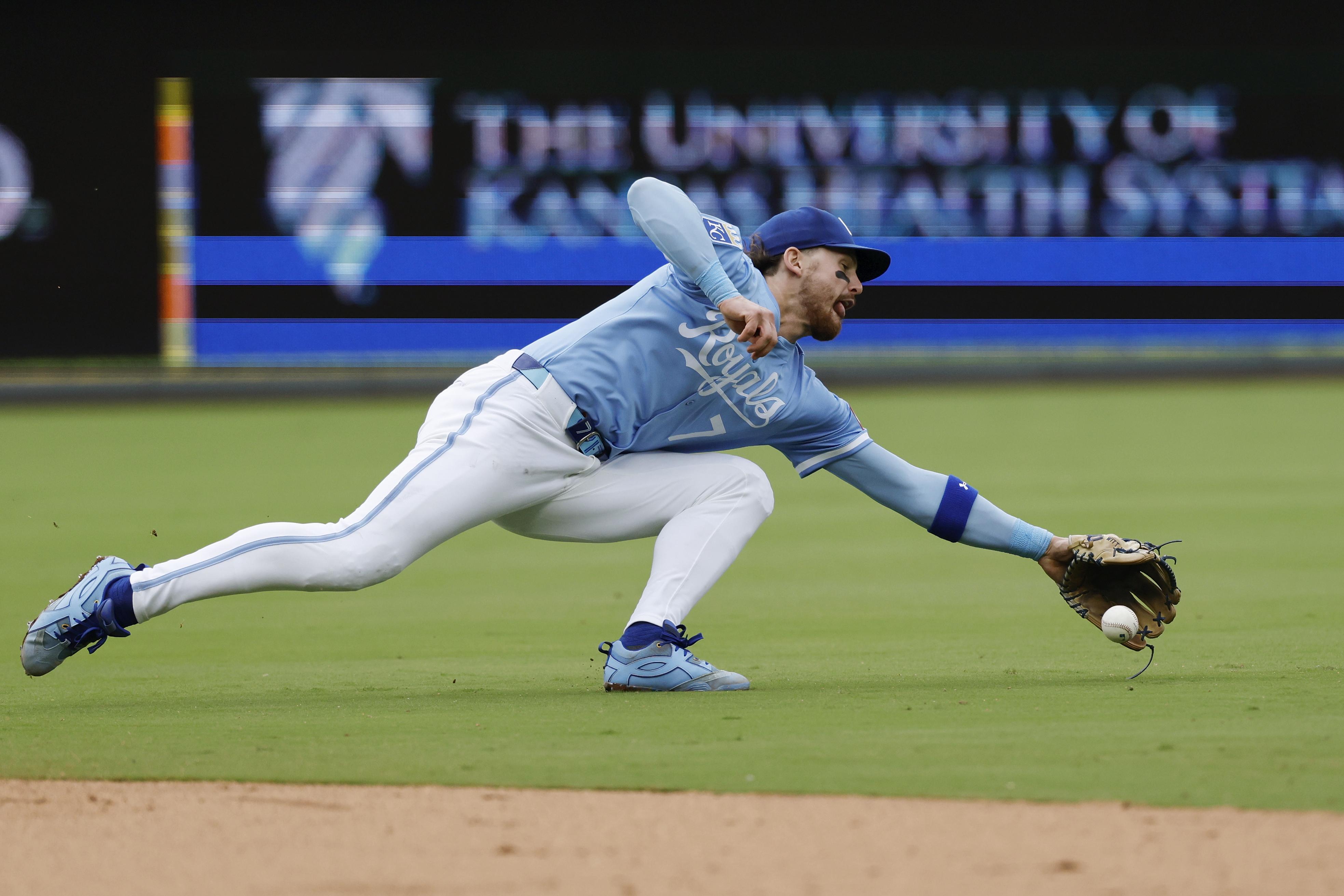 MLB: SEP 18 Mariners at Royals