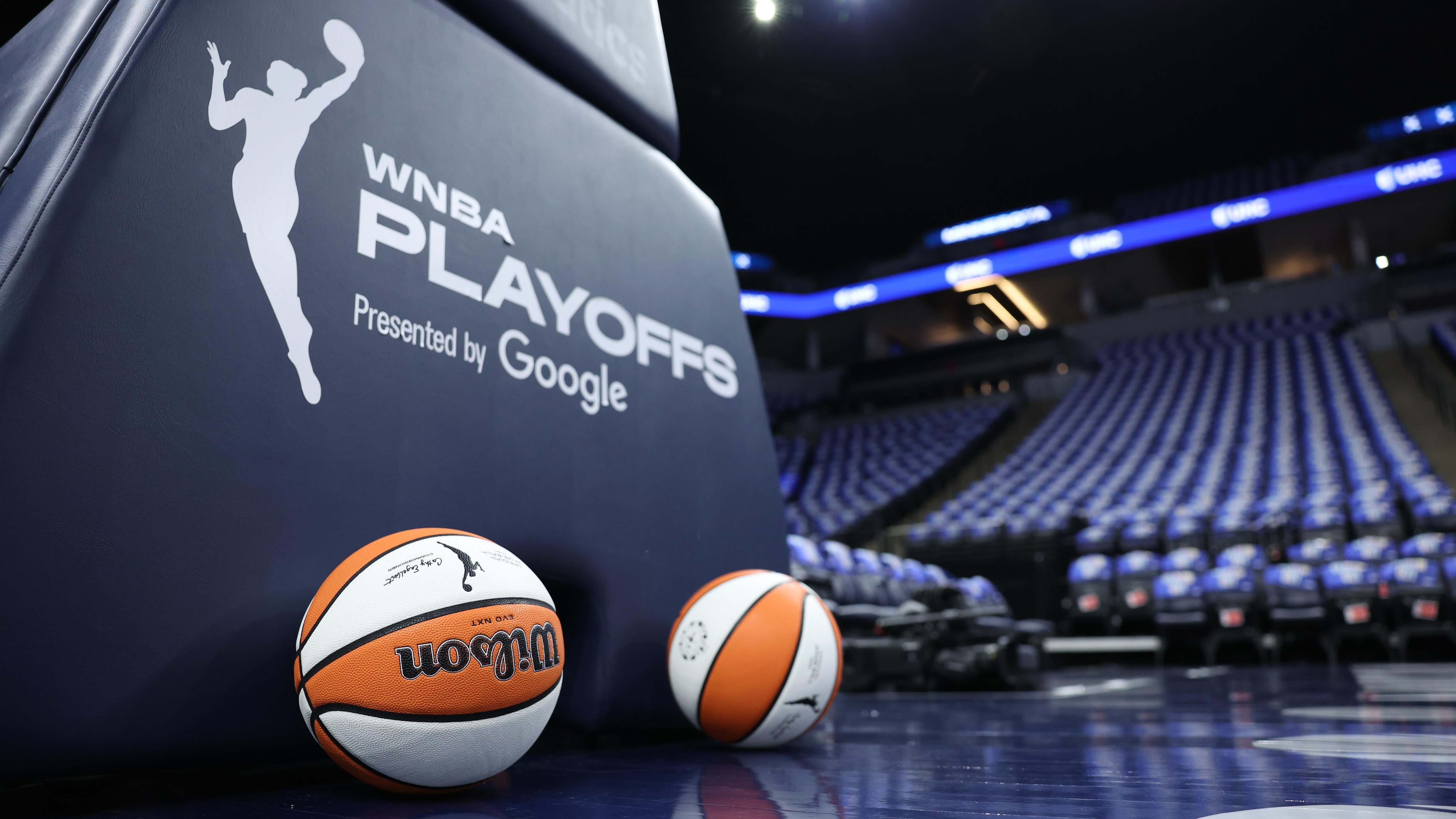 Phoenix Mercury v Minnesota Lynx - Game One