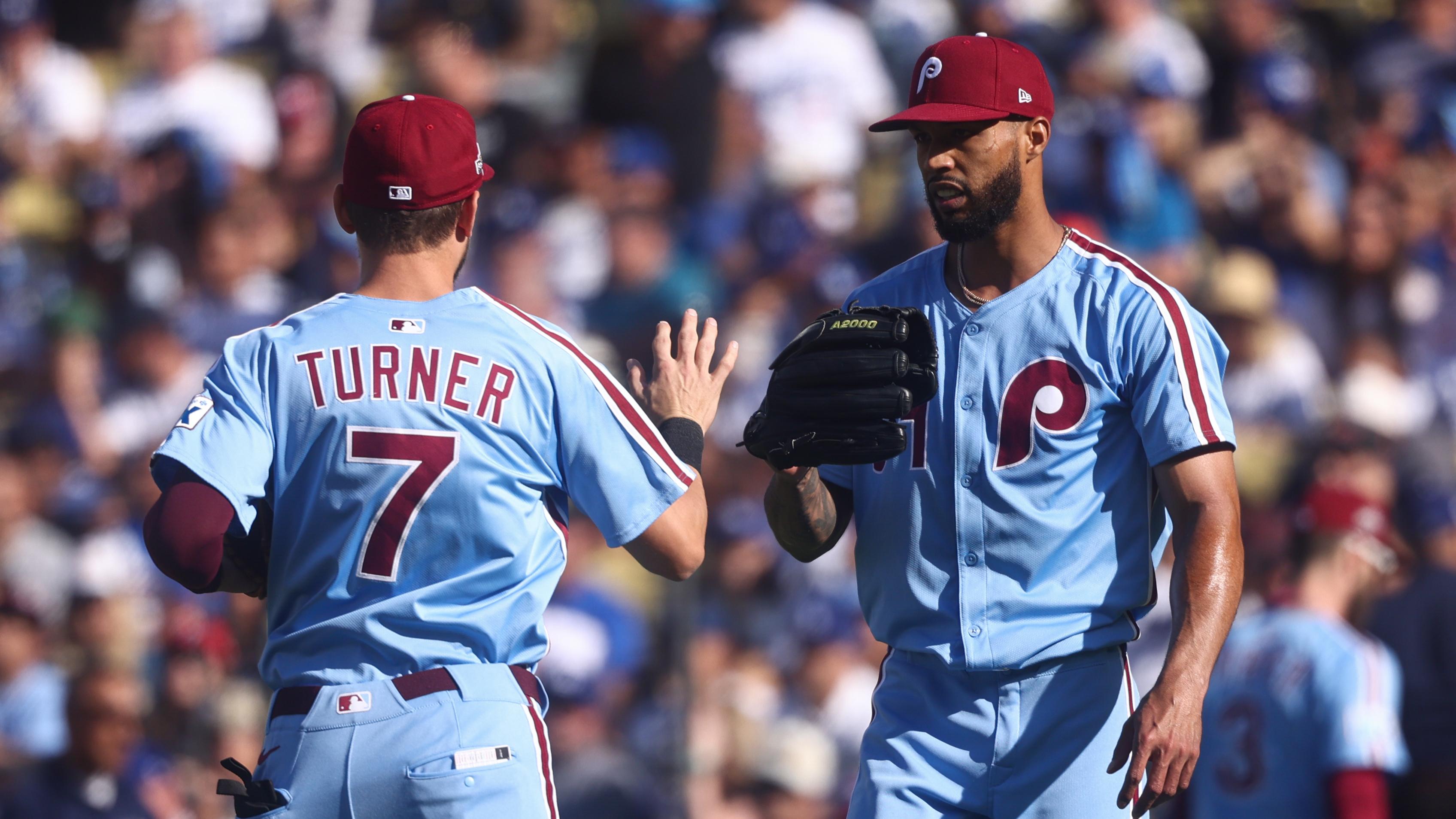 Division Series - Philadelphia Phillies v Los Angeles Dodgers - Game 4